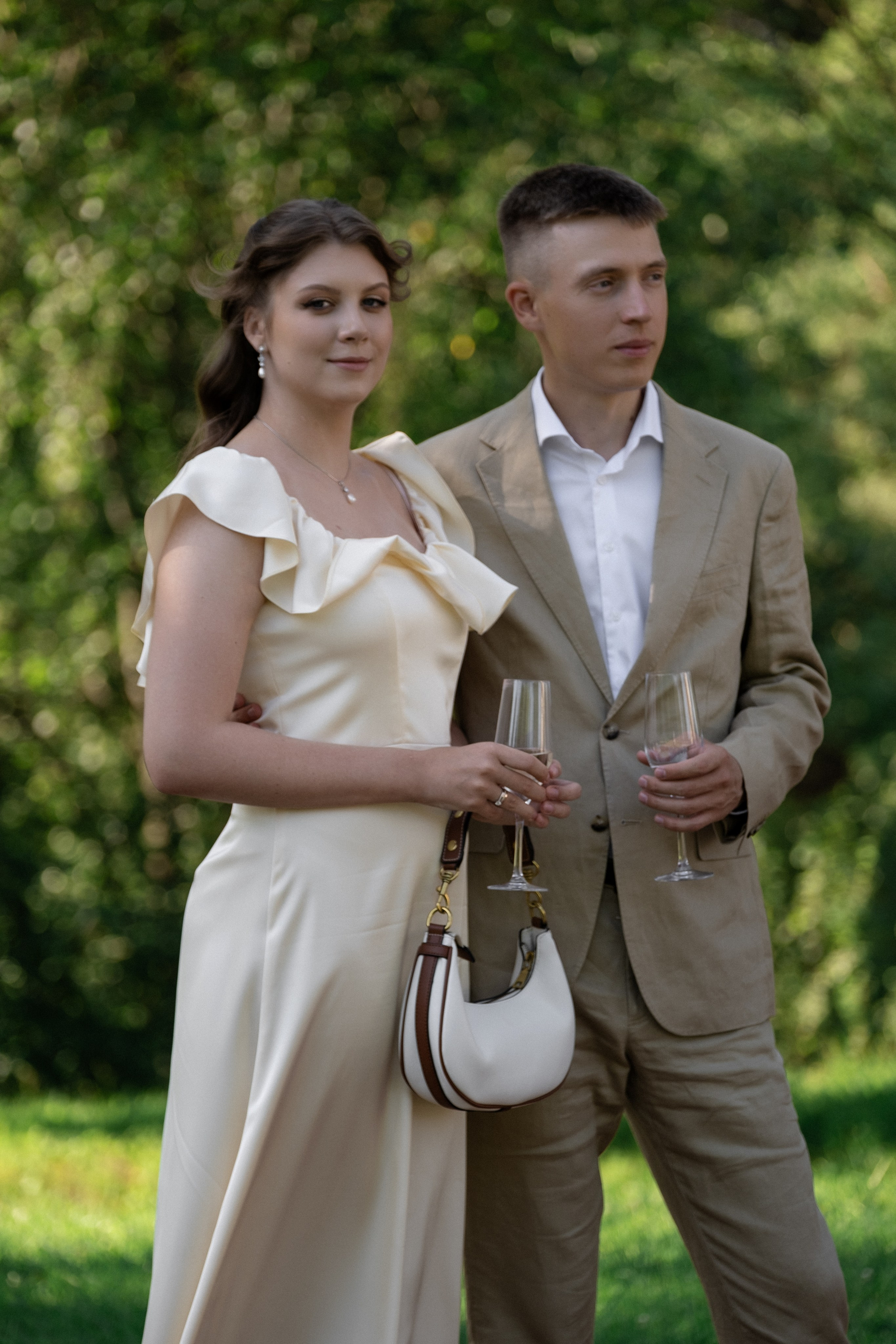 Счастливые часов не наблюдают. Свадебный и семейный фотограф в Санкт-Петербурге