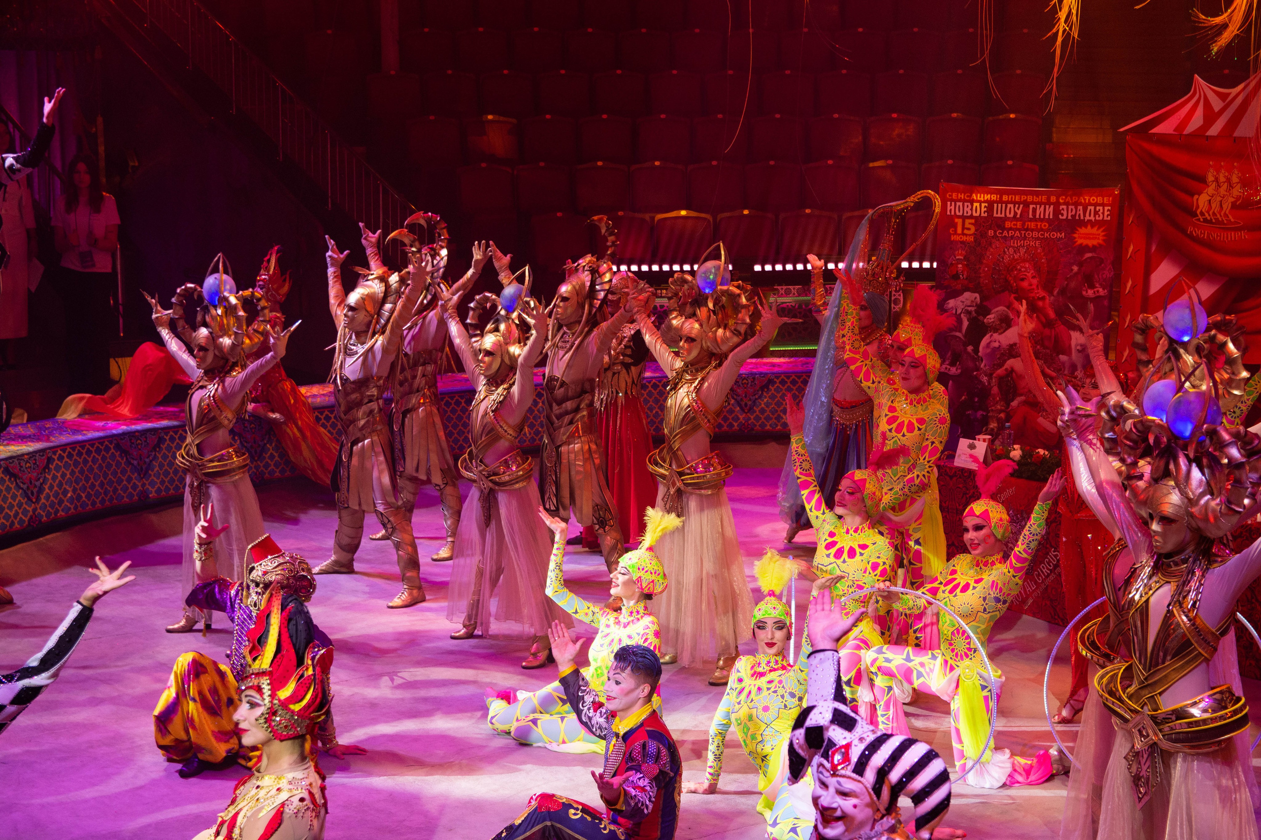 Пресс-конференция шоу ГИИ ЭРАДЗЕ «Песчаная сказка» Саратов 2024. Вадим Малянов — фотограф / видеограф в Саратове