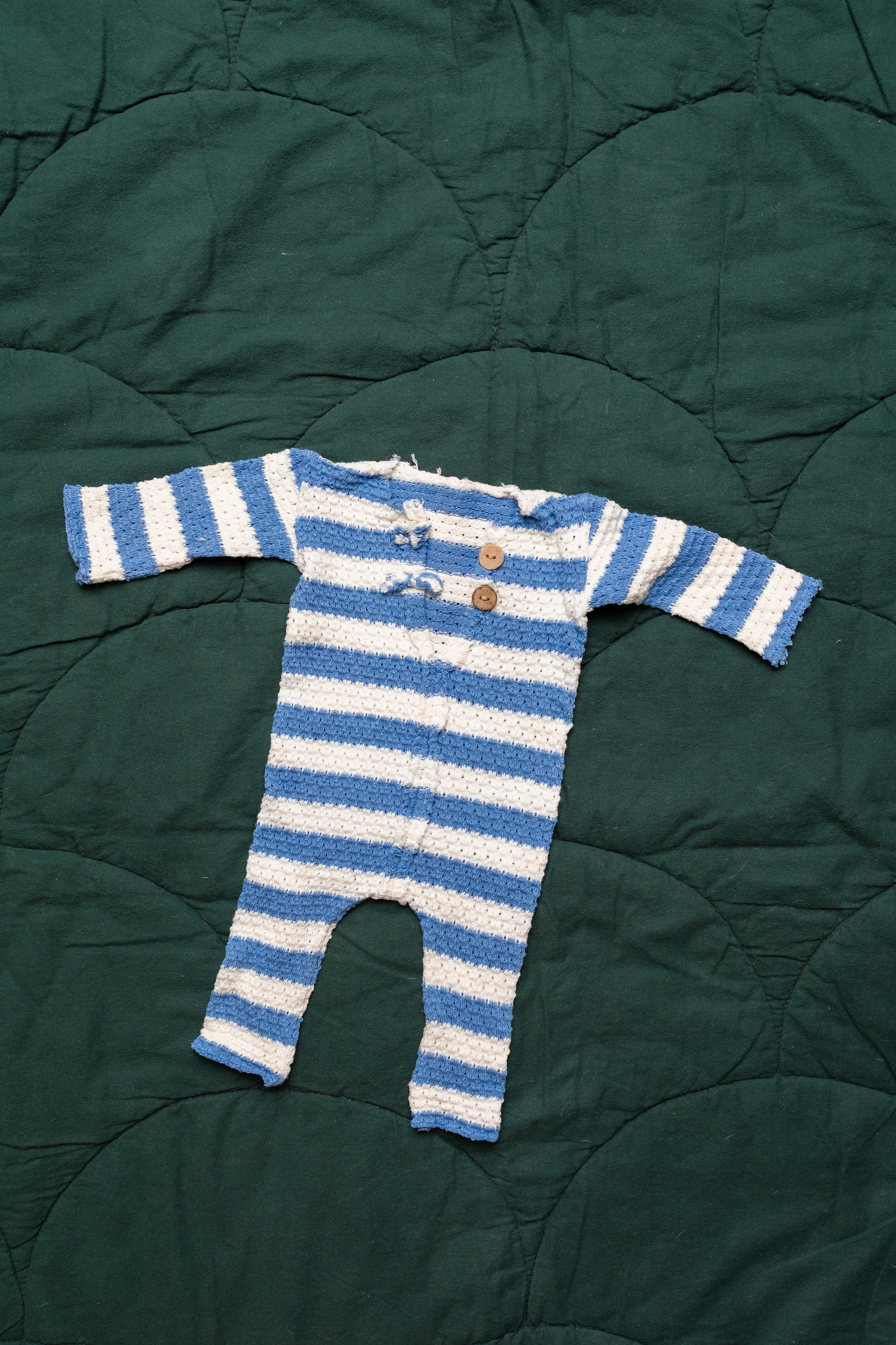 Костюмы для фотосессий Newborn. Фотограф новорождённых Newborn Москва