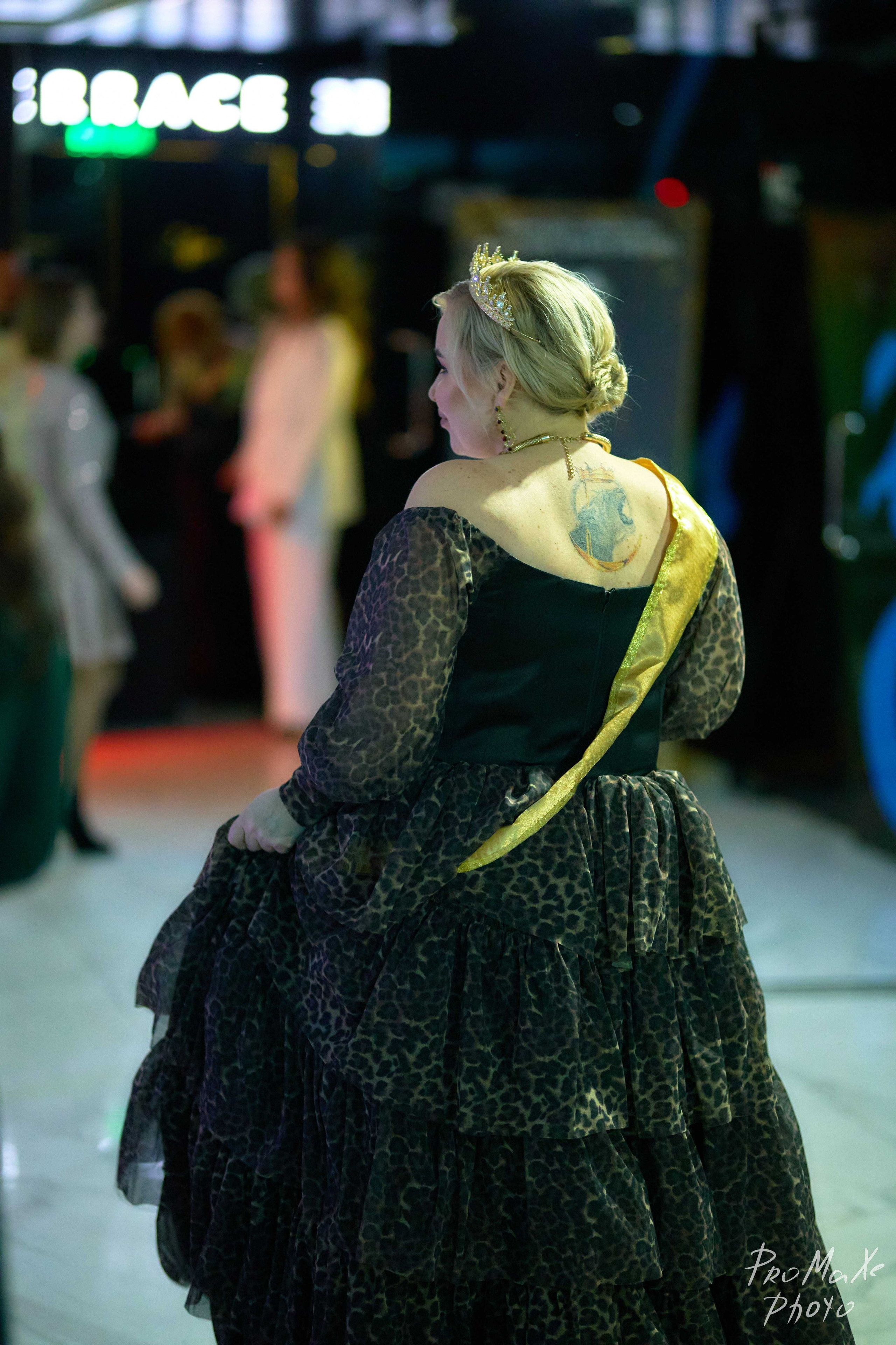 Зал КРАСА МАСС-МЕДИА ЧУВАШИИ. Владимир Суздалов (ProMaXe) — Портретный фотограф, тематические фотосессии в Чебоксарах