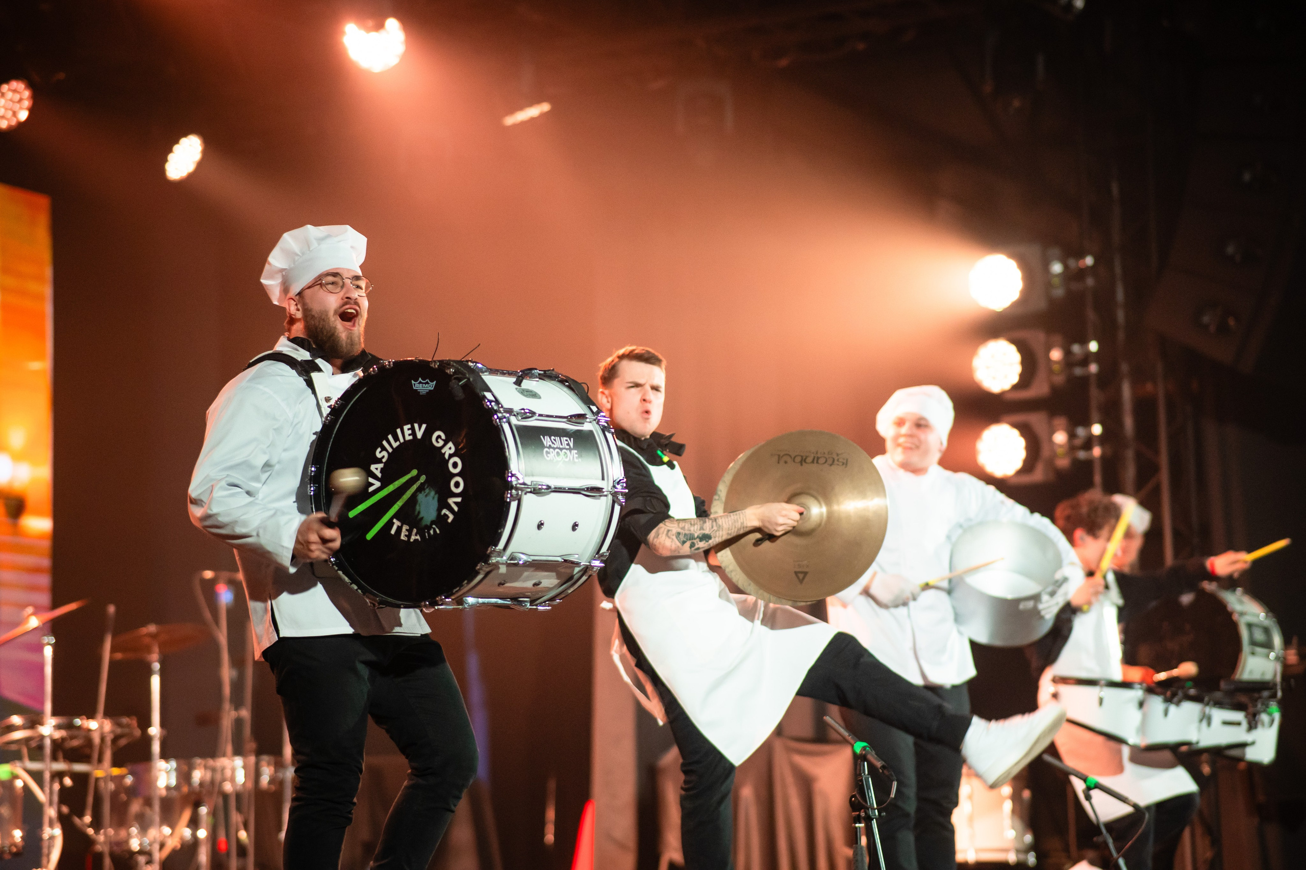 Репортажная концертная съемка для барабанщиков Vasiliev Groove. Репортажный фотограф в Санкт-Петербурге: услуги и цены — Юра Порфирьев