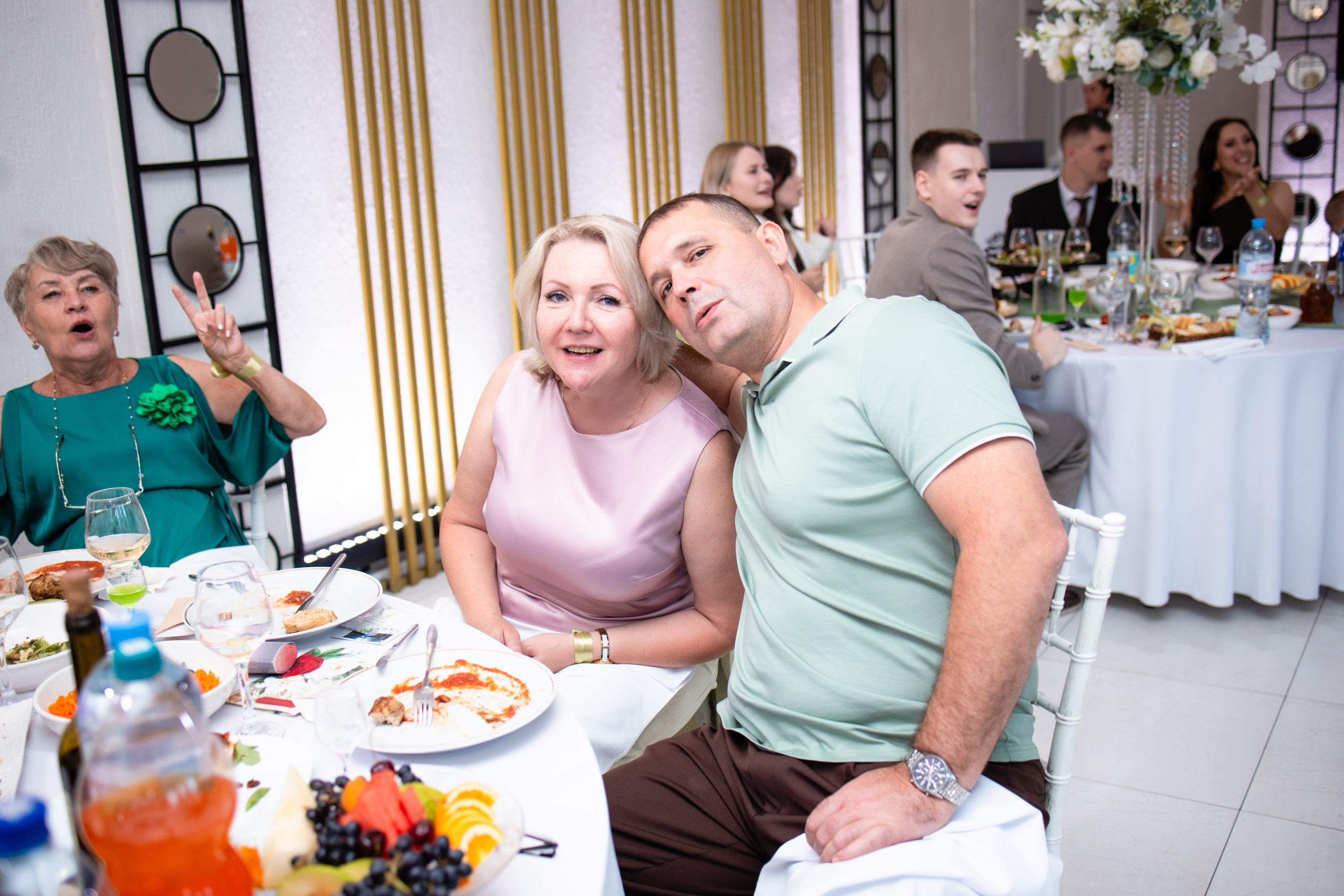 Свадьба Егора и Лейсан в Санкт-Петербурге. Репортажный фотограф в Санкт-Петербурге: услуги и цены — Юра Порфирьев