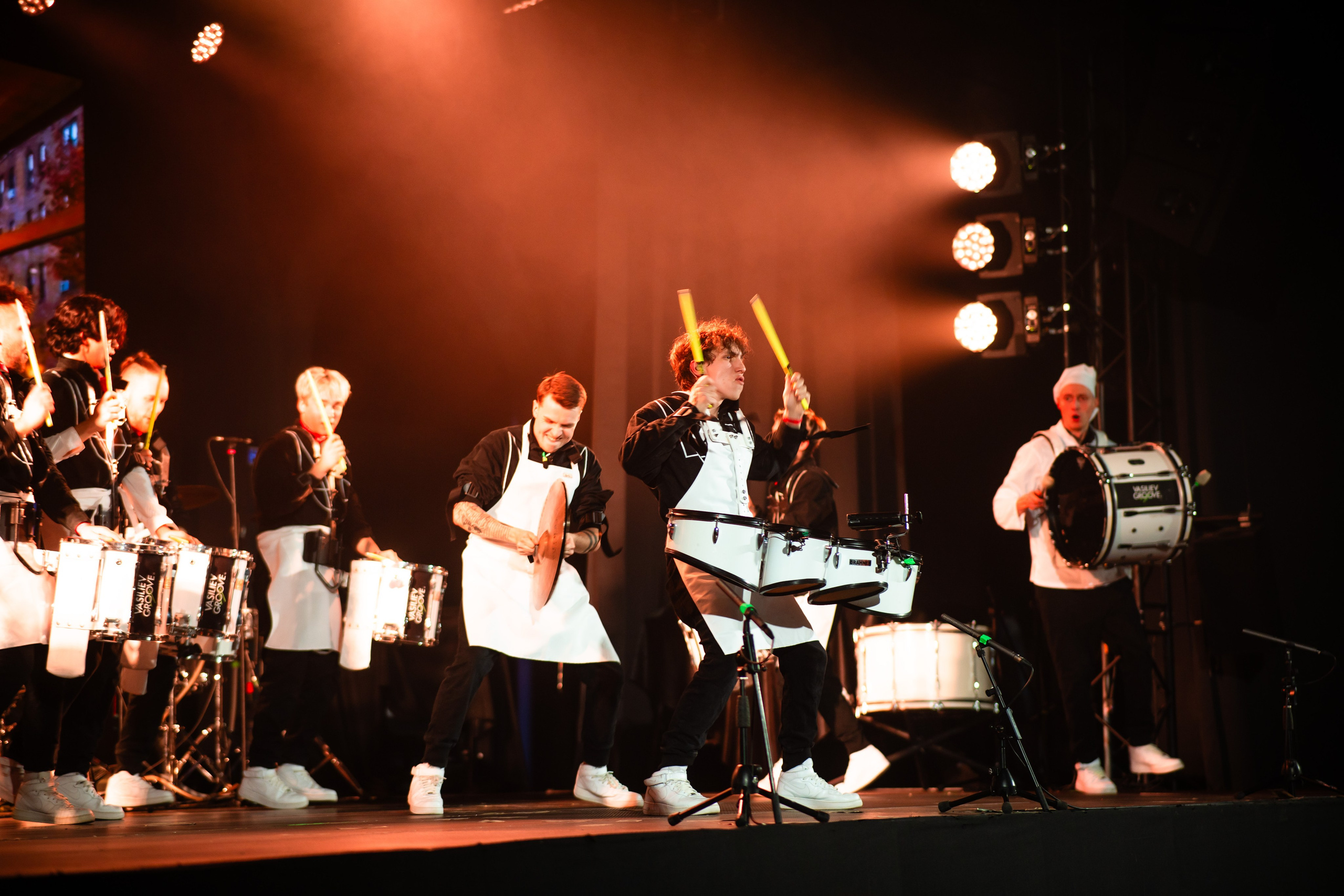 Репортажная концертная съемка для барабанщиков Vasiliev Groove. Репортажный фотограф в Санкт-Петербурге: услуги и цены — Юра Порфирьев