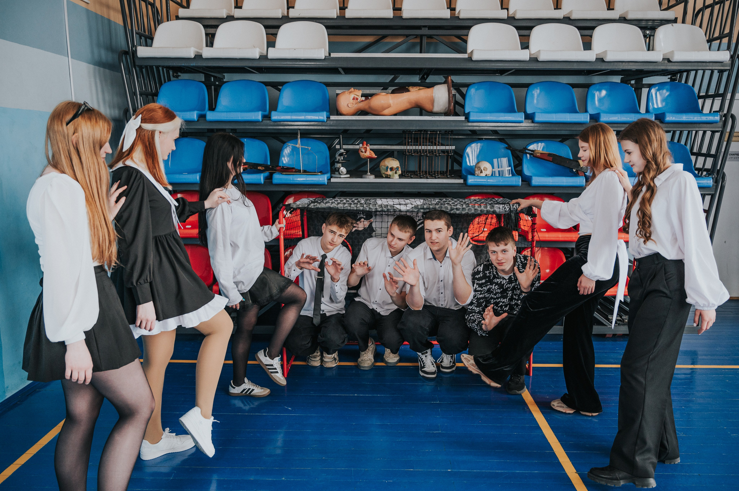 В школе. Выпускные альбомы и Школьный фотограф в Алексеевке, Бирюче, Красном