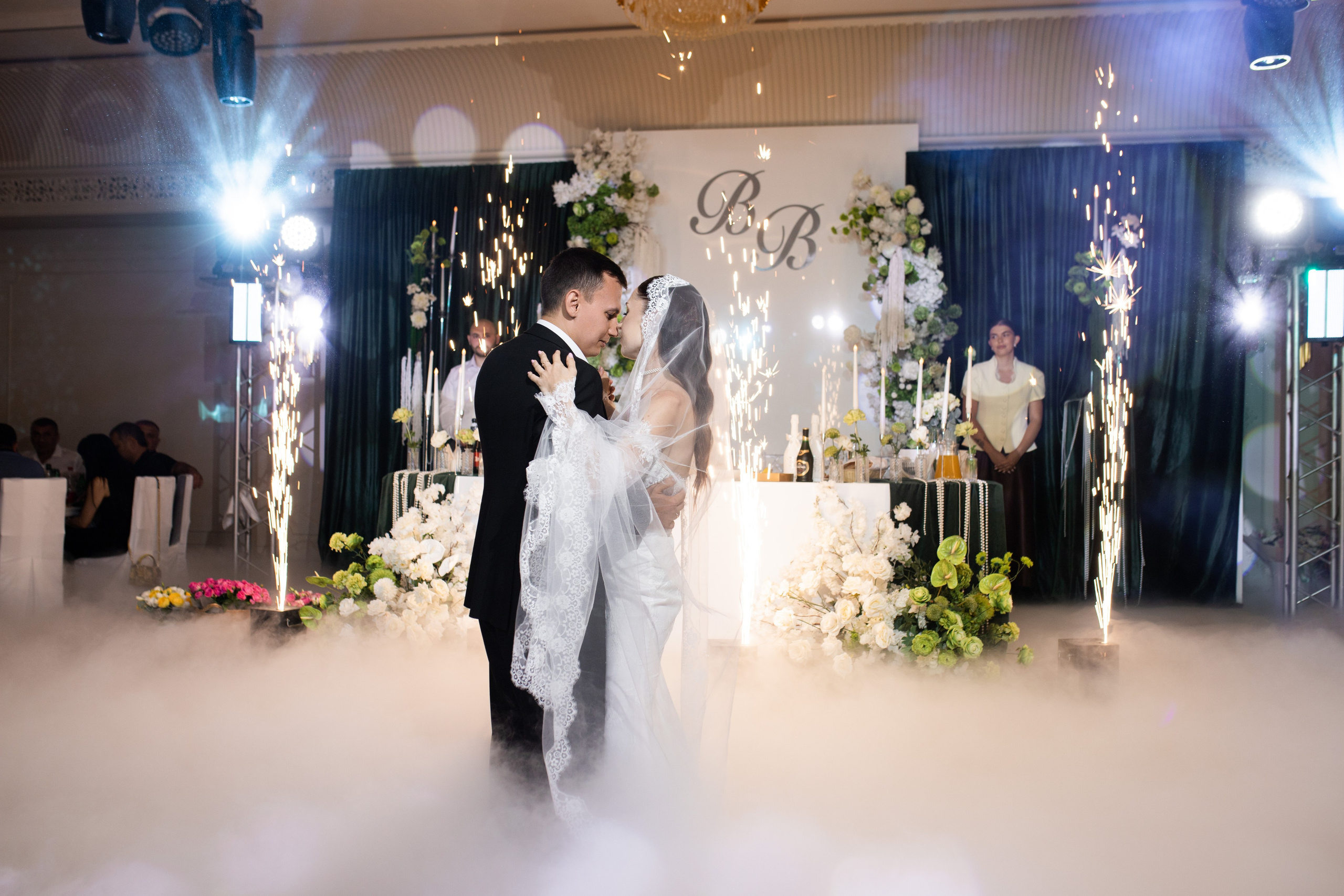 VLADISLAV | VIKTORIA. Свадебный и семейный фотограф в Сочи Анастасия Мальцева