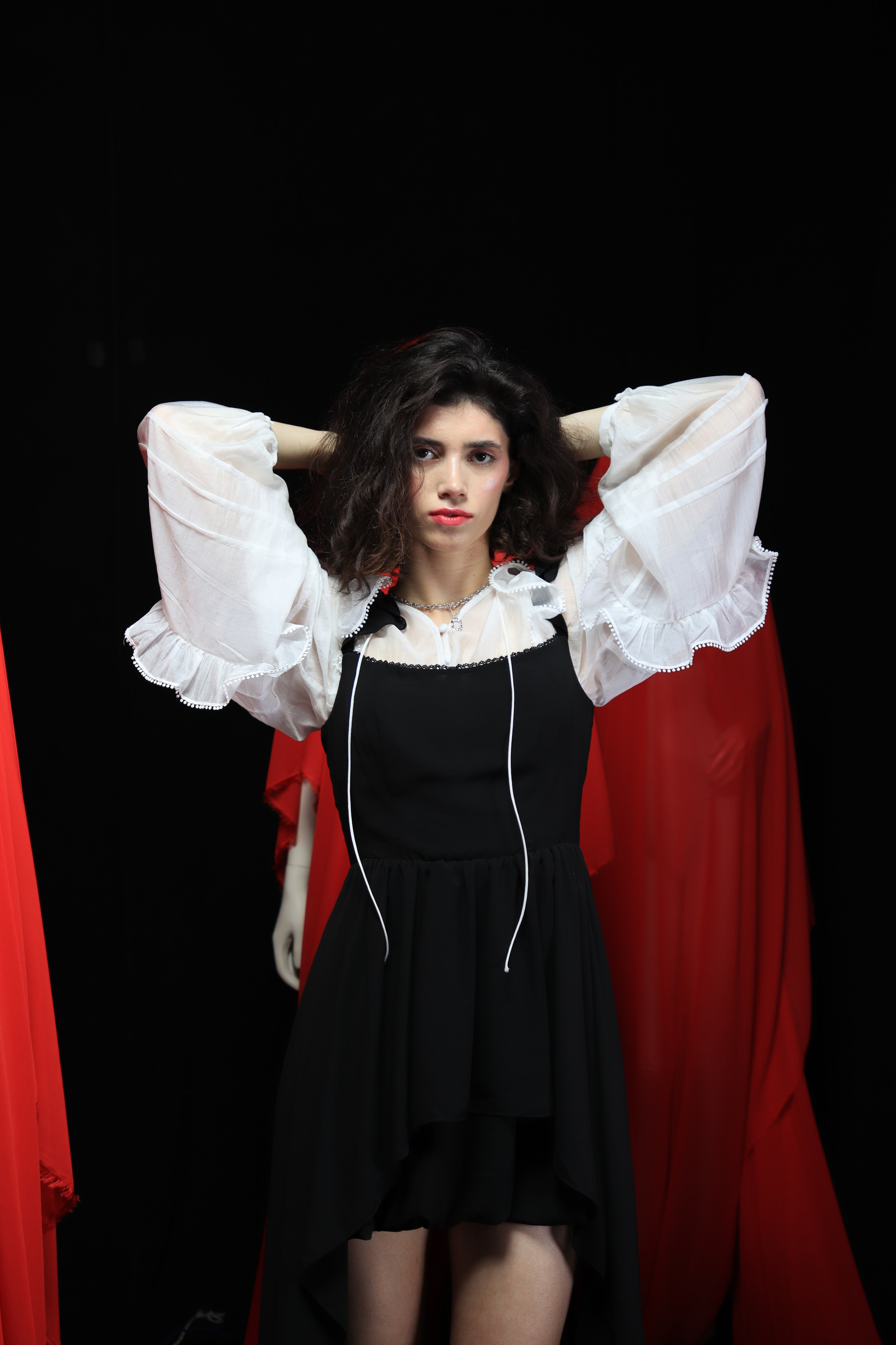 Студийная женская фотосессия | Москва, май 2025. Женский портретный фотограф в Москве Подгорнова Екатерина