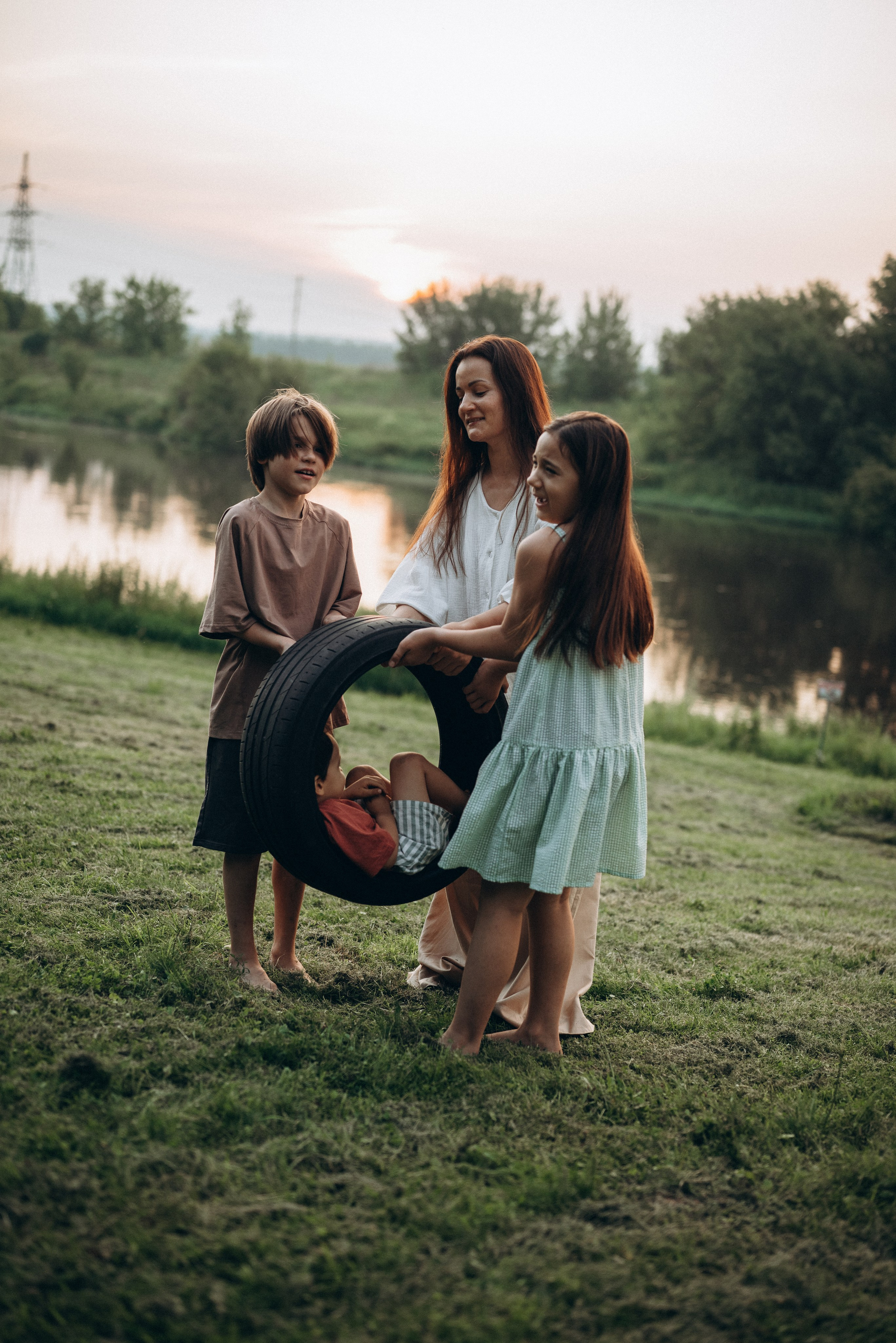 Игры на закате. Семейный фотограф в Москве Дарья Пузикова