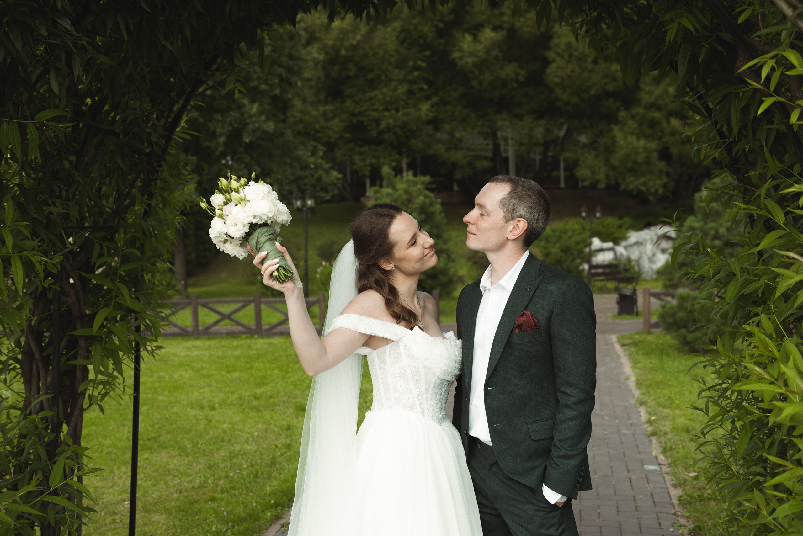 Свадьба в ЗаВидное. Фотограф Москва Настя Профотовна. Репортажные, свадебные и контент фотосессии