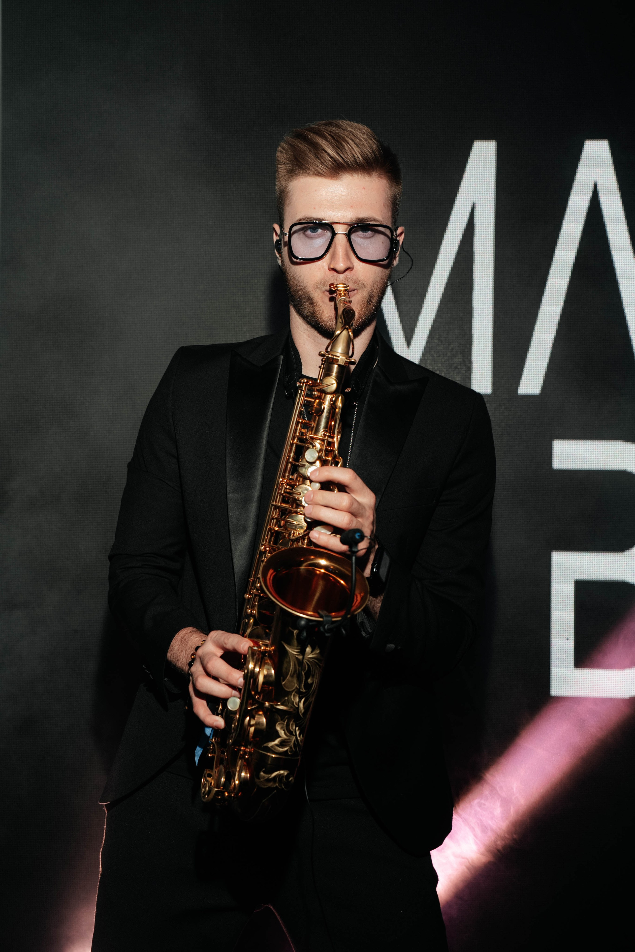 Бери заряд. Свадебный фотограф Москва Александра Аверкова