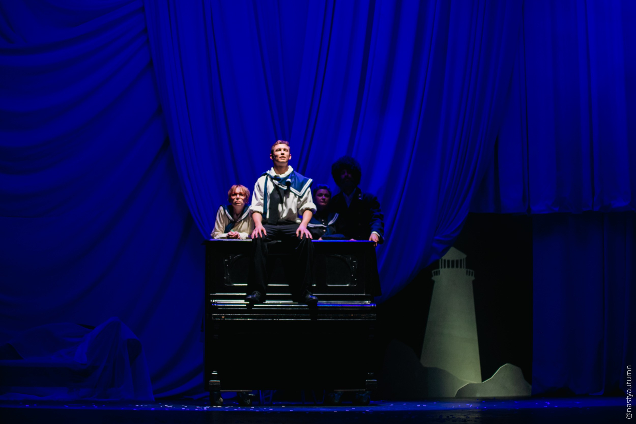 Генеральный прогон «Маяковский. Я сам.». Репортажный и концертный фотограф в Москве Анастасия Осень