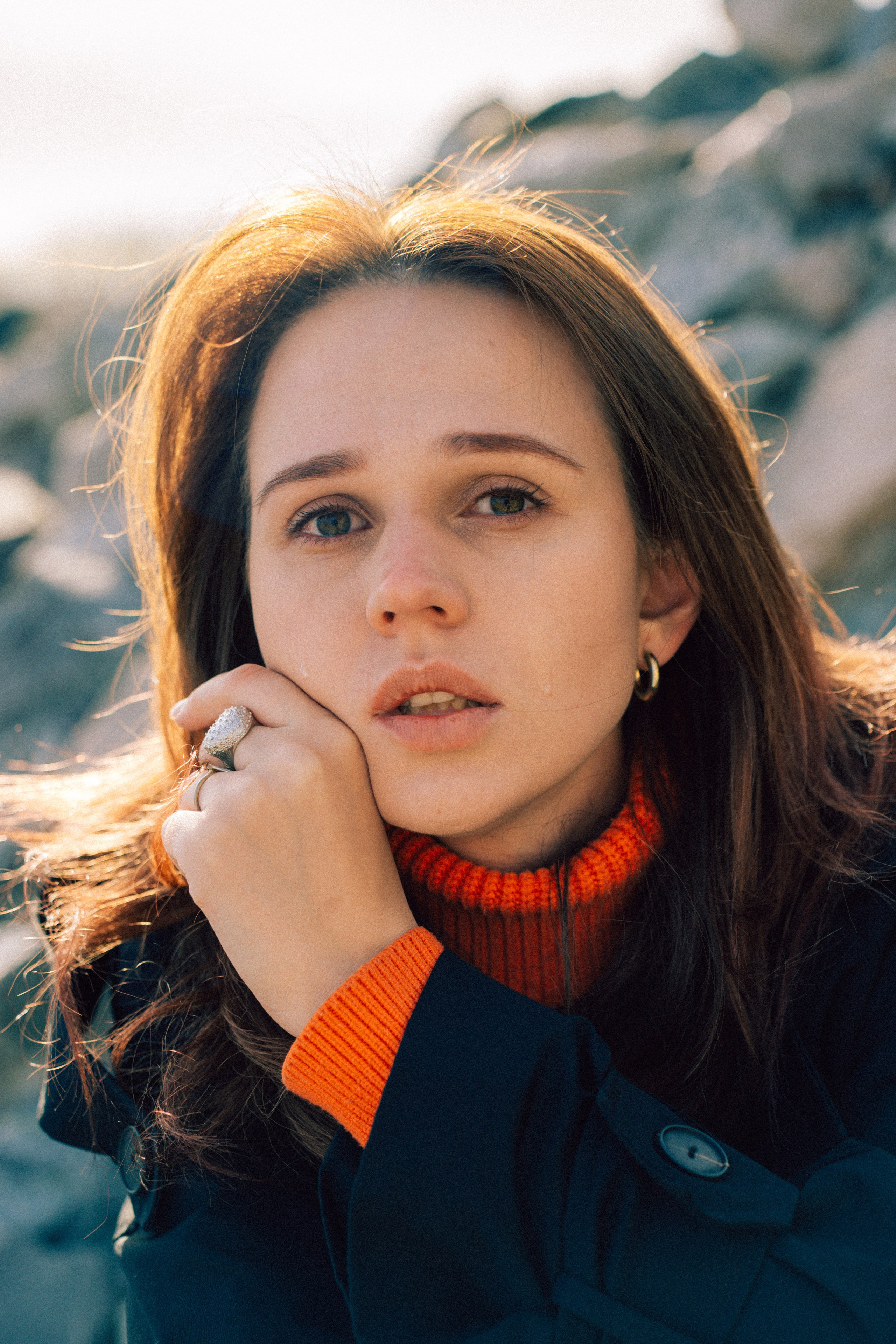 Женский портрет в Новосибирске на берегу реки