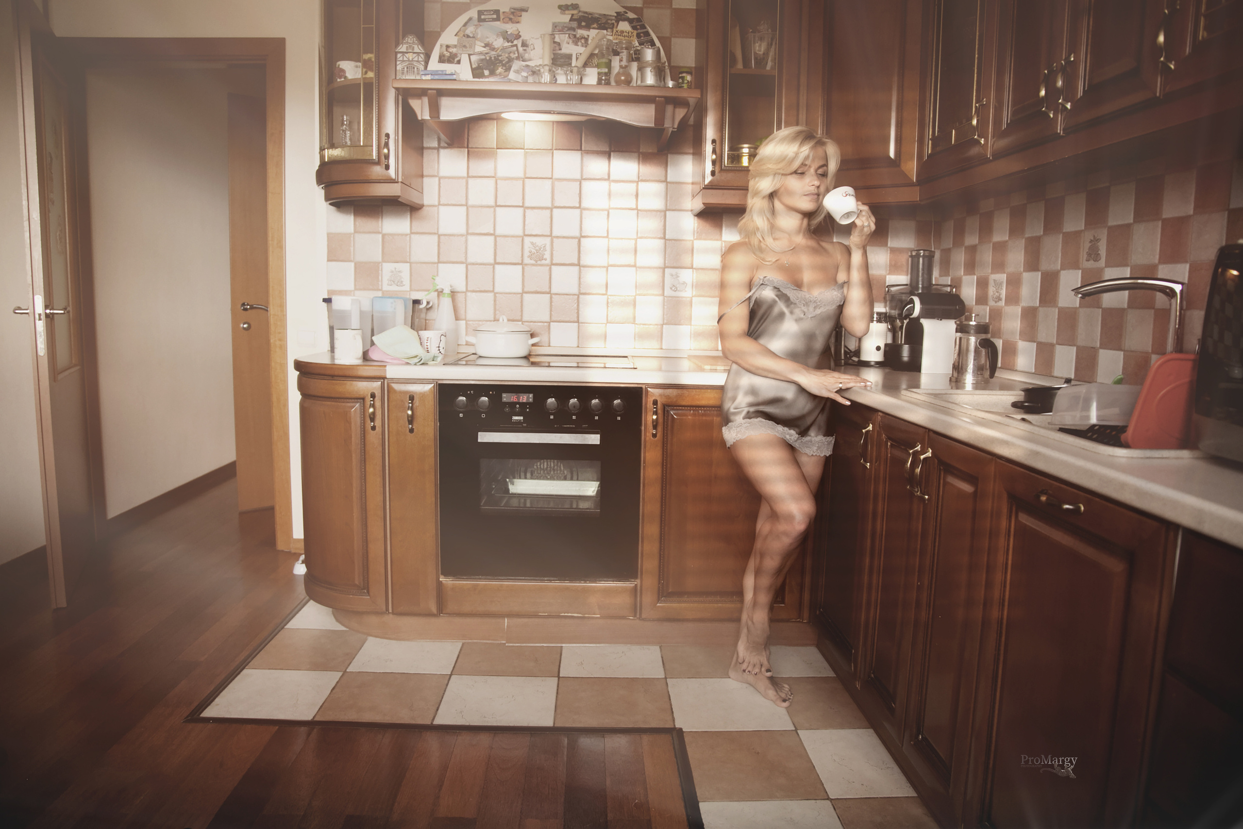 Карина (домашние съёмки). Фотограф и ретушер Маргарита Павлюк Москва