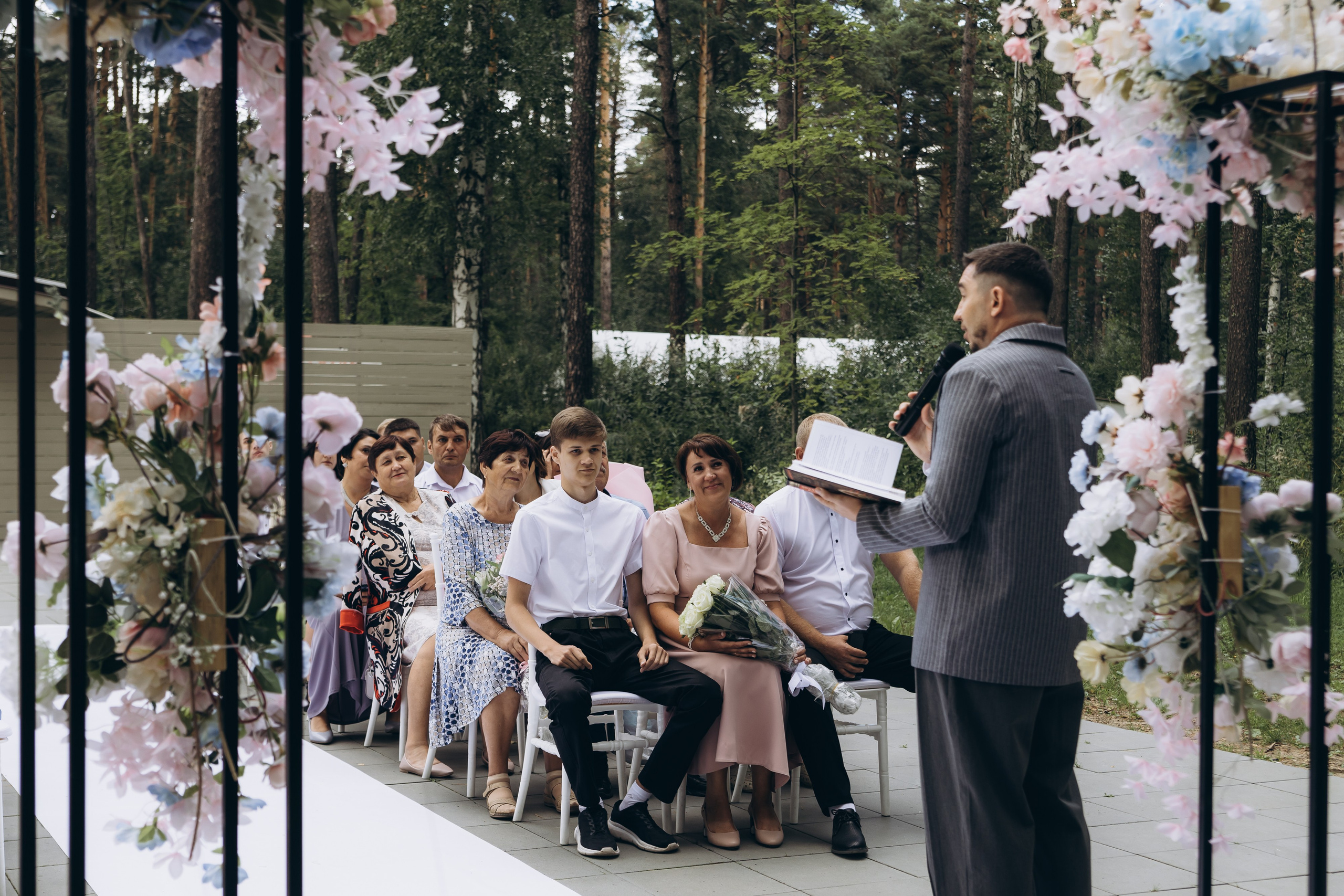 03.08.25 Артем & Анастасия. Свадебный и семейный фотограф в Новосибирске Дарья Кель