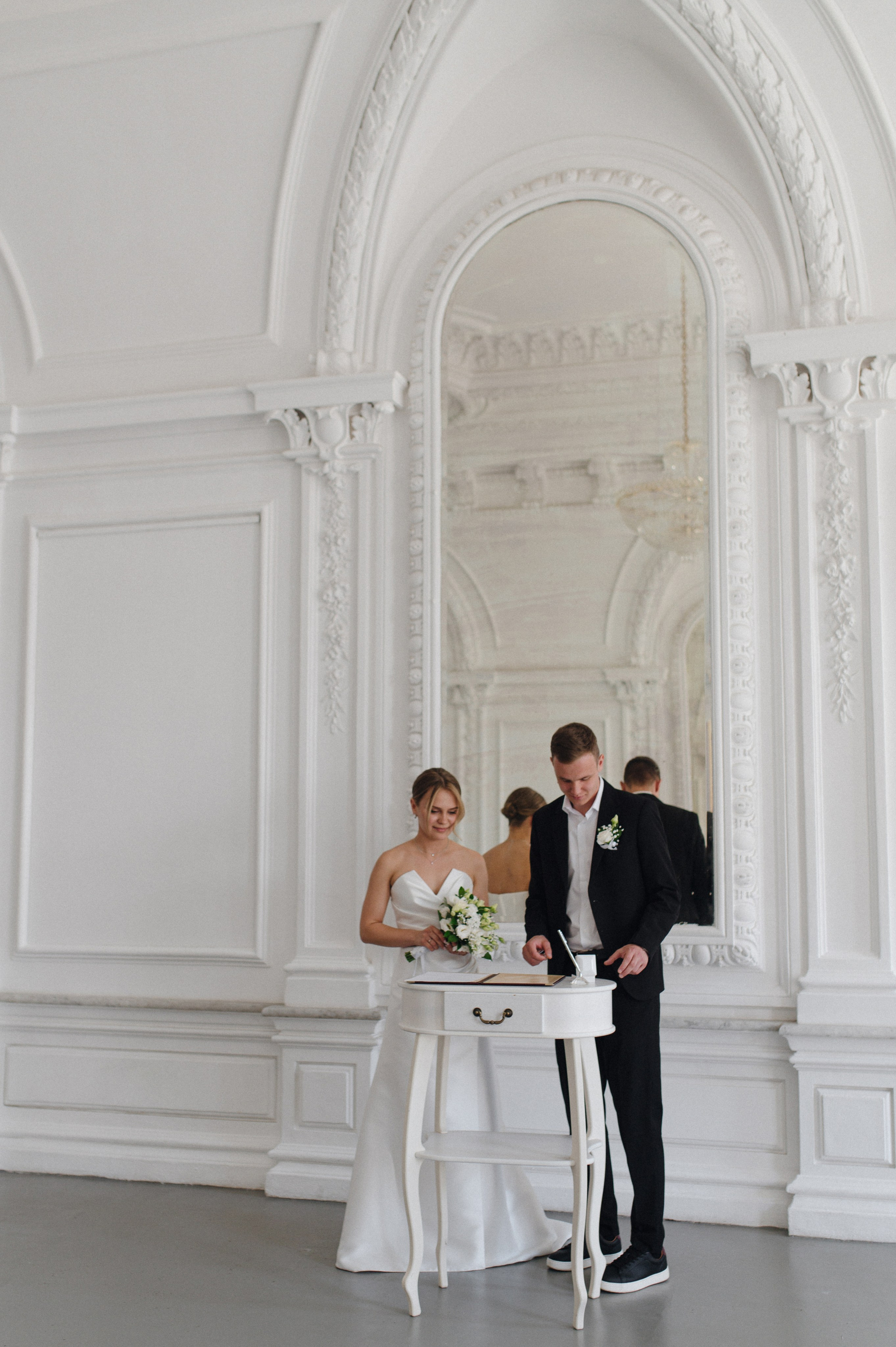 Полина и Егор. Особняк Спиридонова. Свадебный фотограф Москва и Санкт-Петербург. Анастасия Чудина