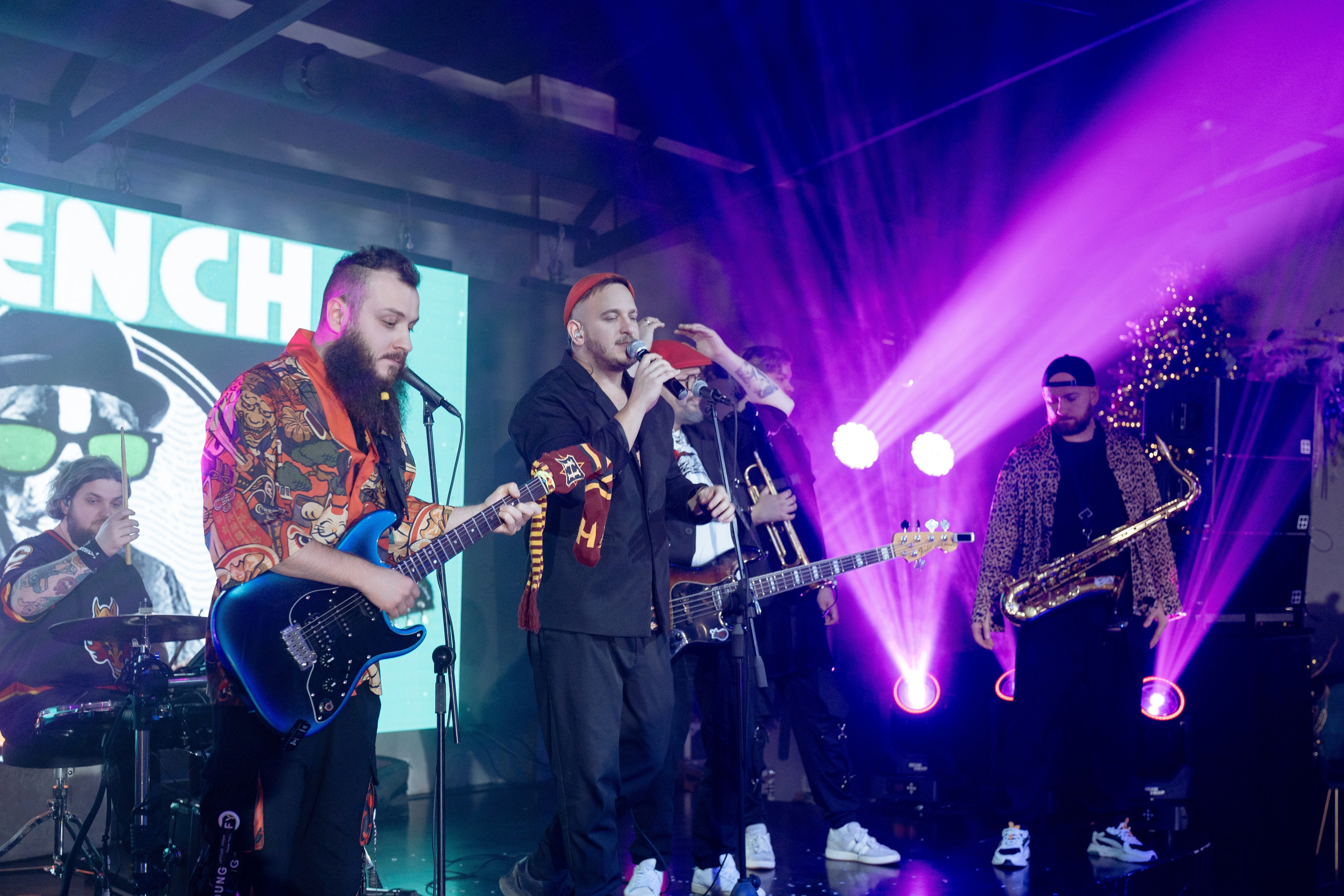 Альбион Тур