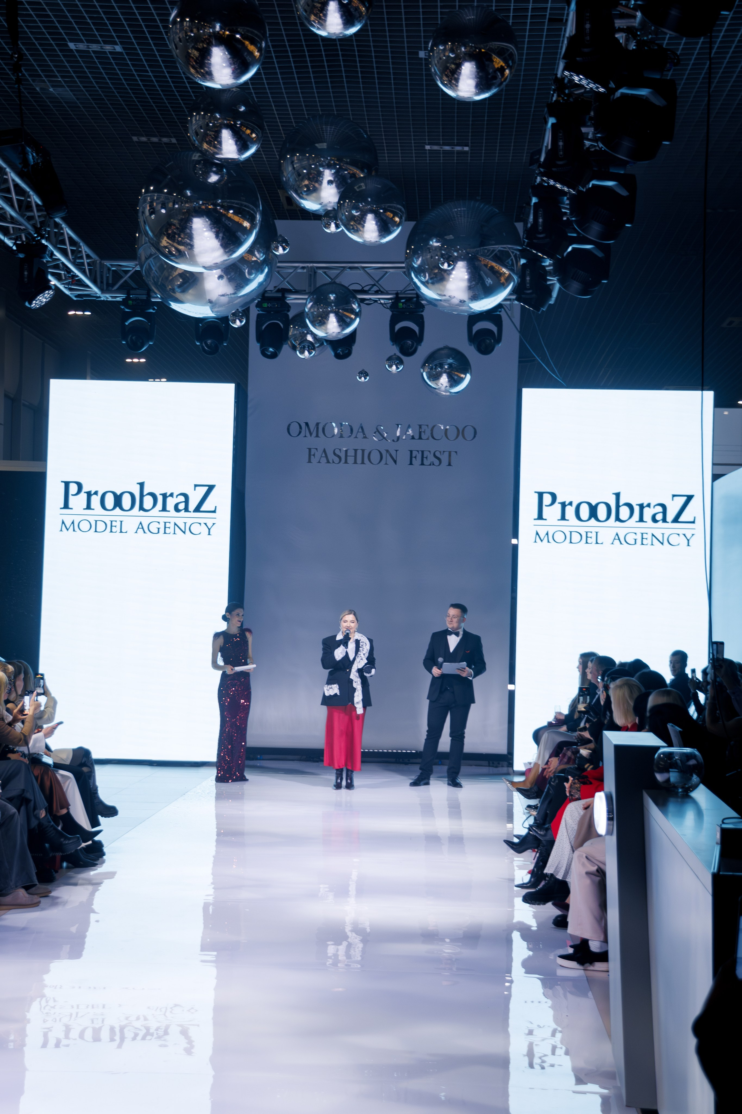 OMODA JAECOO FASHION FEST 2025. Свадебный фотограф в Иркутске Бобылев Никита