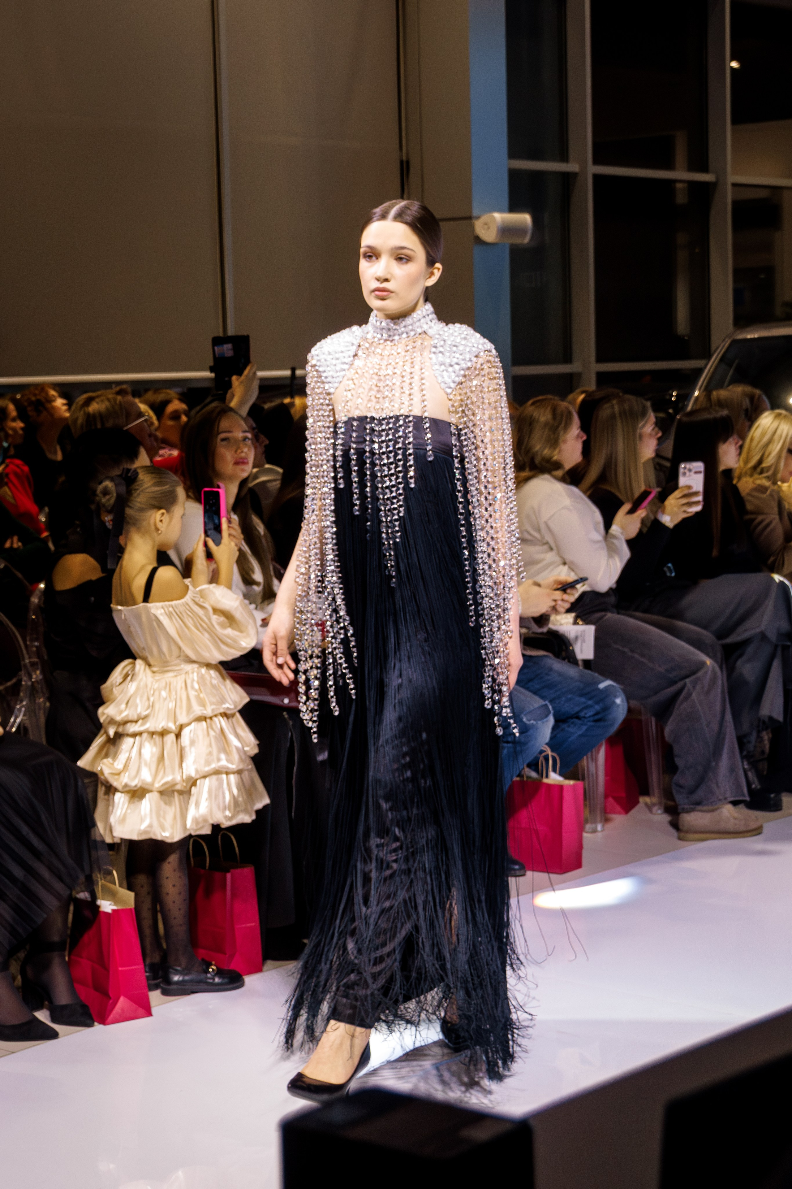 OMODA JAECOO FASHION FEST 2025. Свадебный фотограф в Иркутске Бобылев Никита