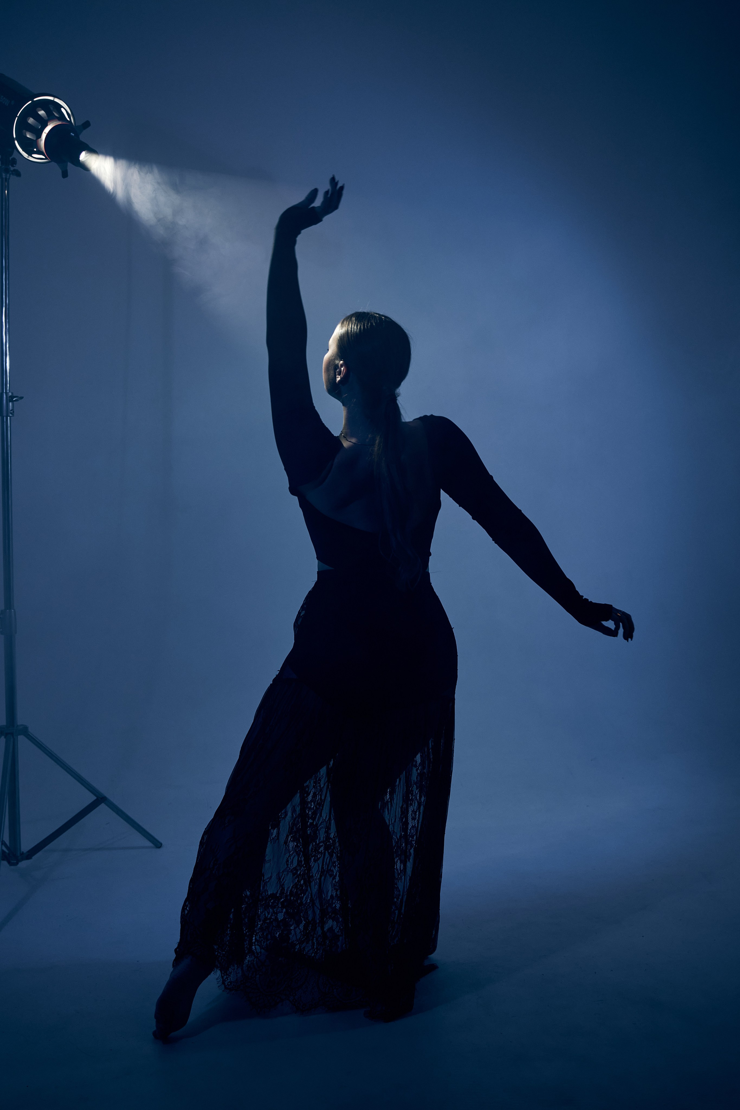 Танец. Фотограф Алексей Яковлев