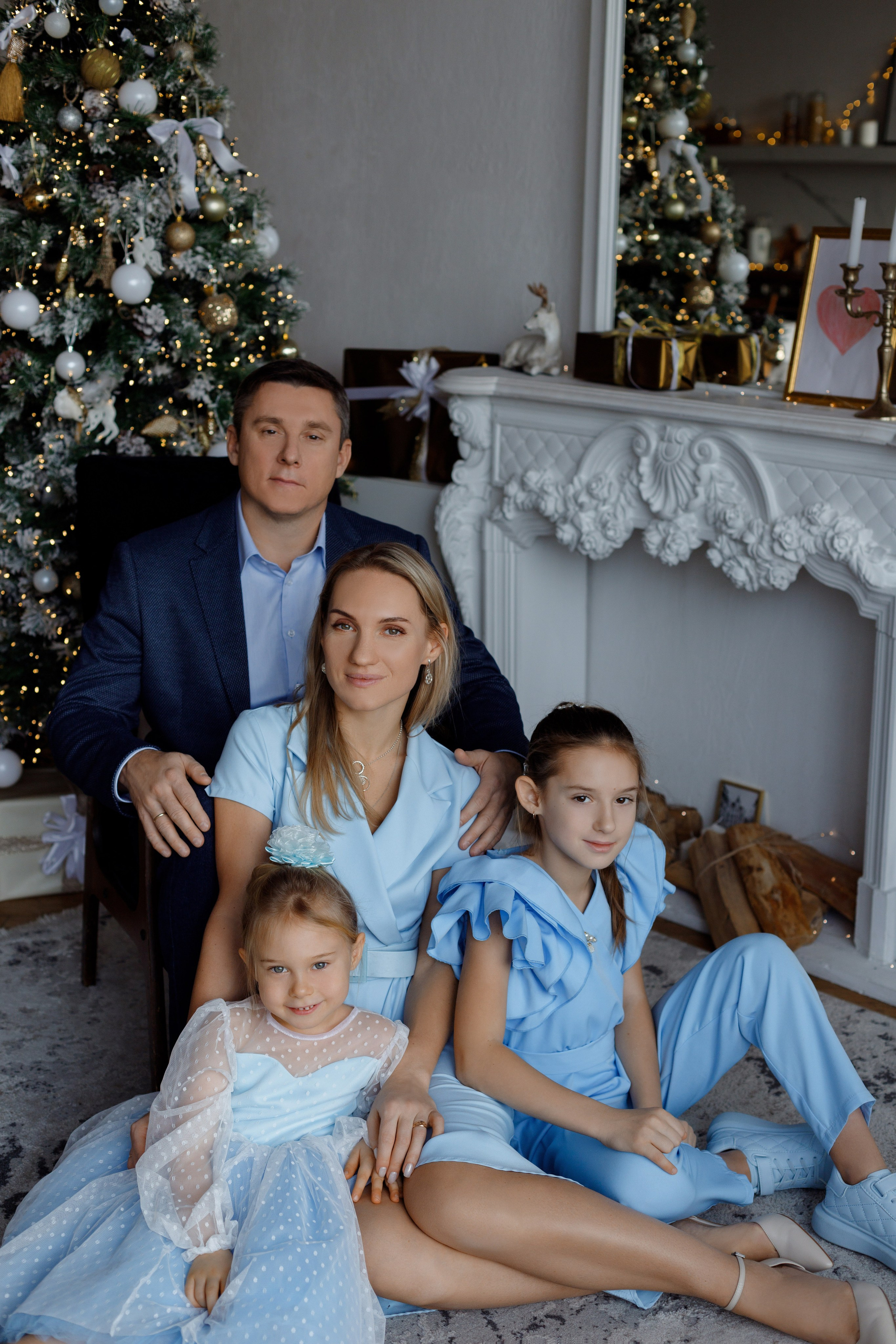 Семейная фотосессия в фотостудии Studio 33/13. Фотограф Александра Сыщенко