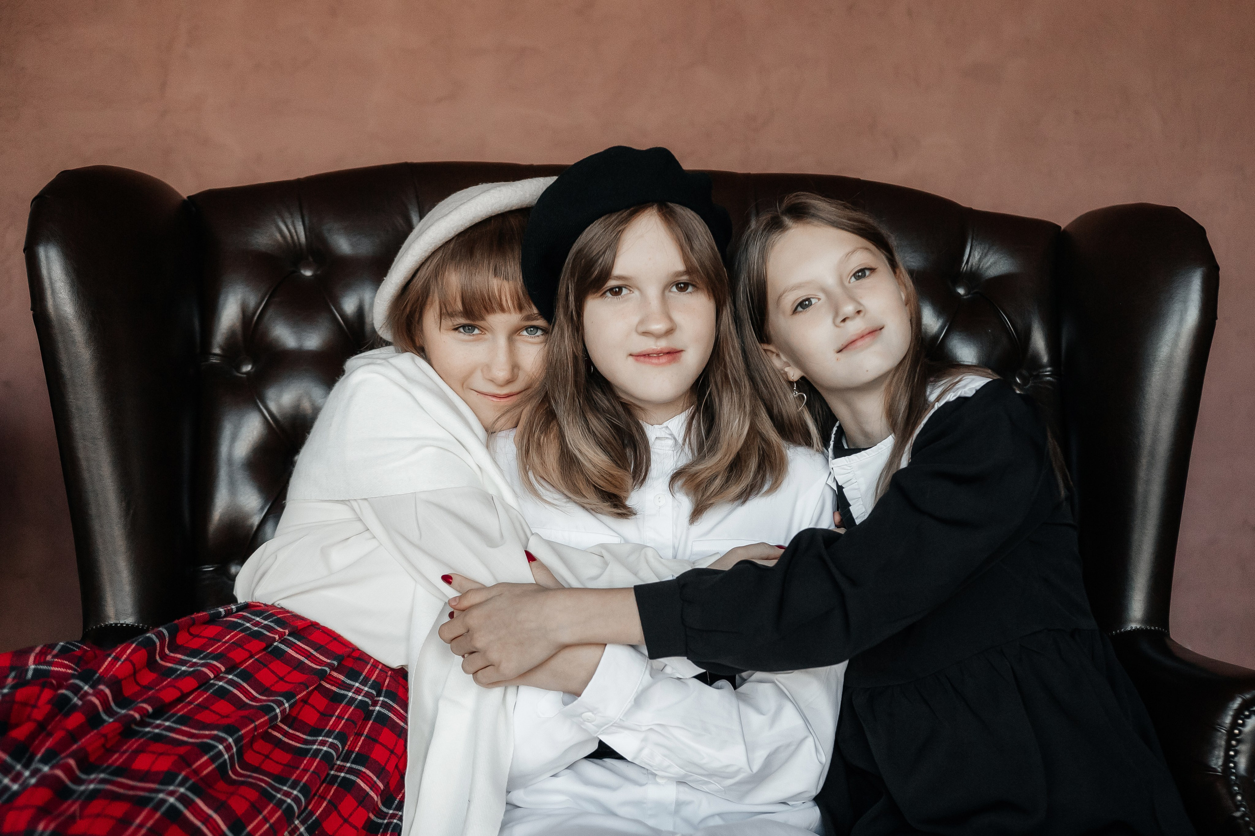 Студии. Выпускные фотоальбомы Фрязино Щёлково Света Шенгелия