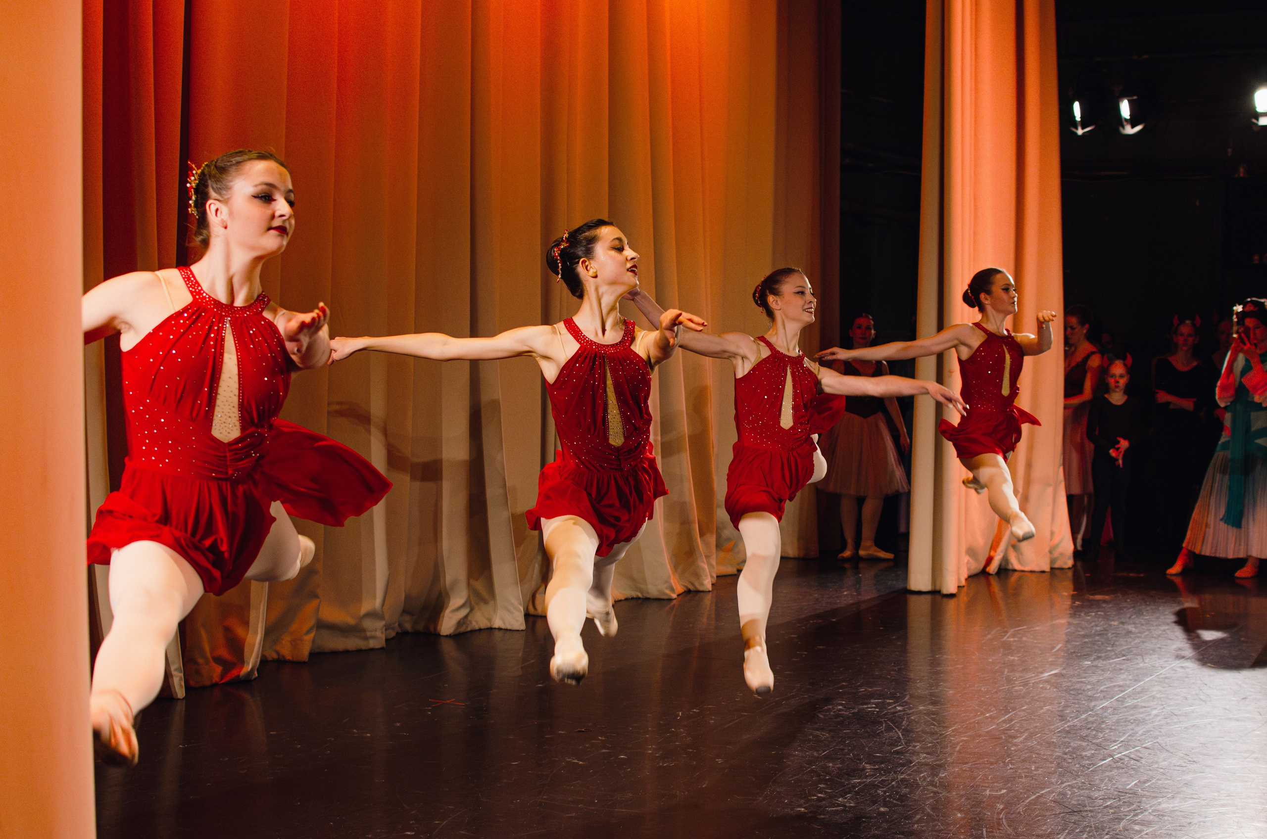 Концерт «Искусство изящных форм» (съемка из-за кулис) и разное закулисное