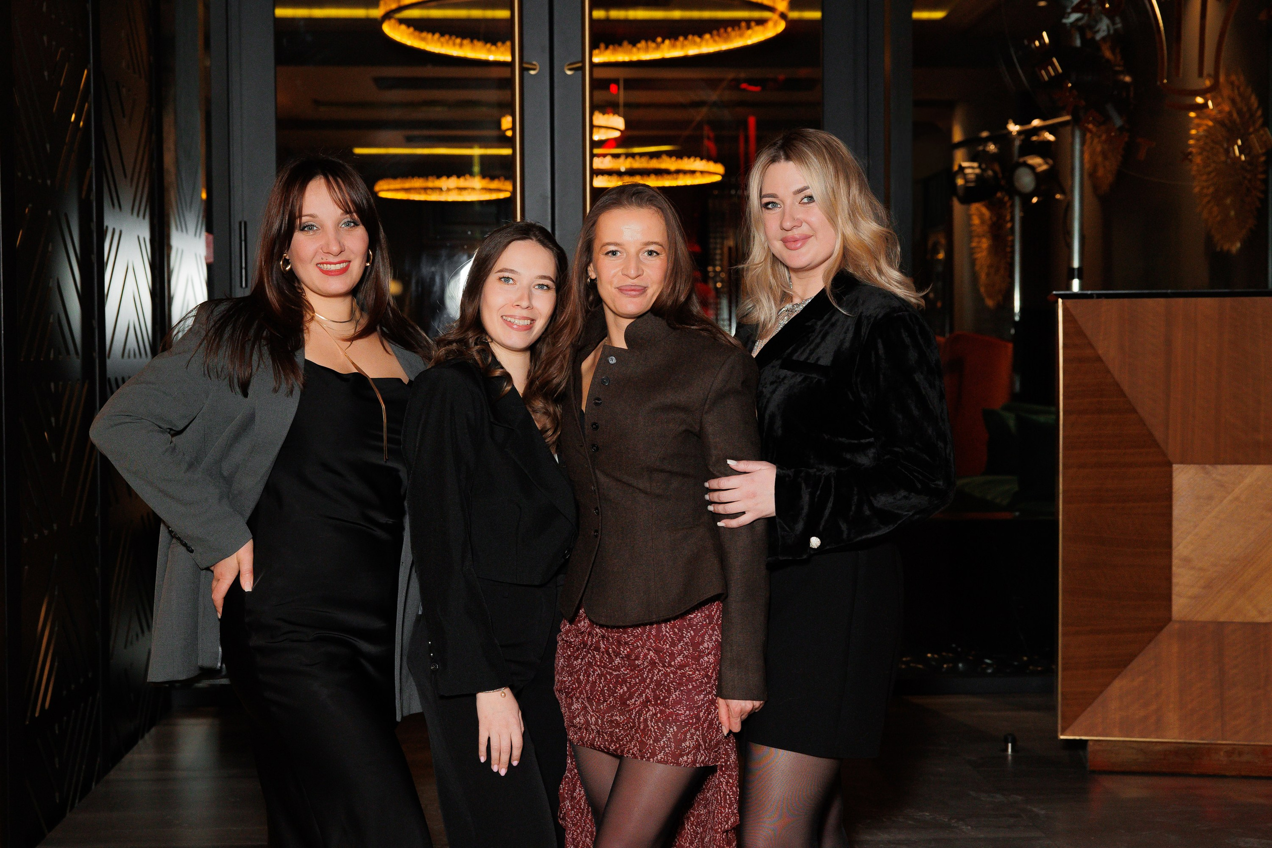 REGENT x InLove. СВОИ. ФОТООТЧЕТЫ-СОБЫТИЯ-МЕСТА