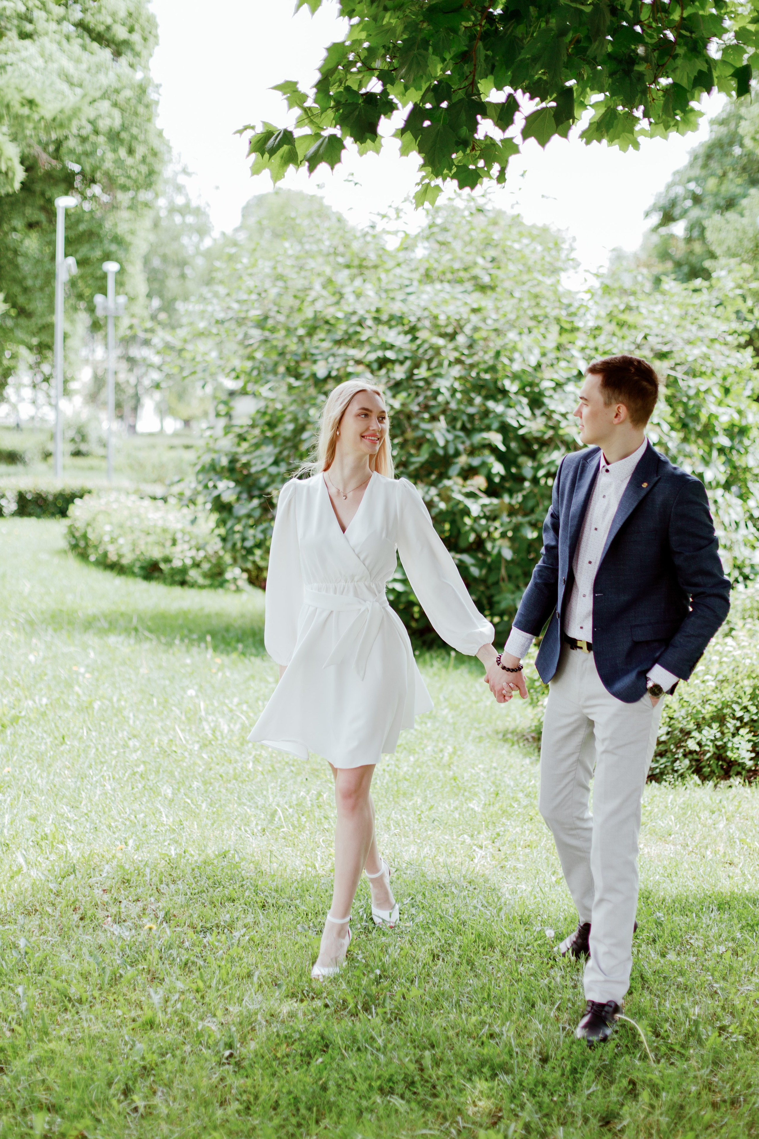 Свадебная прогулка в Москве по улочкам Китай-Города, фотограф на Свадьбу