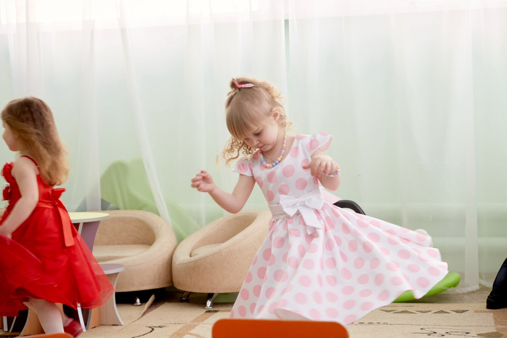 111 Детский сад. Утренник. Март. Креативный фотограф в Москве