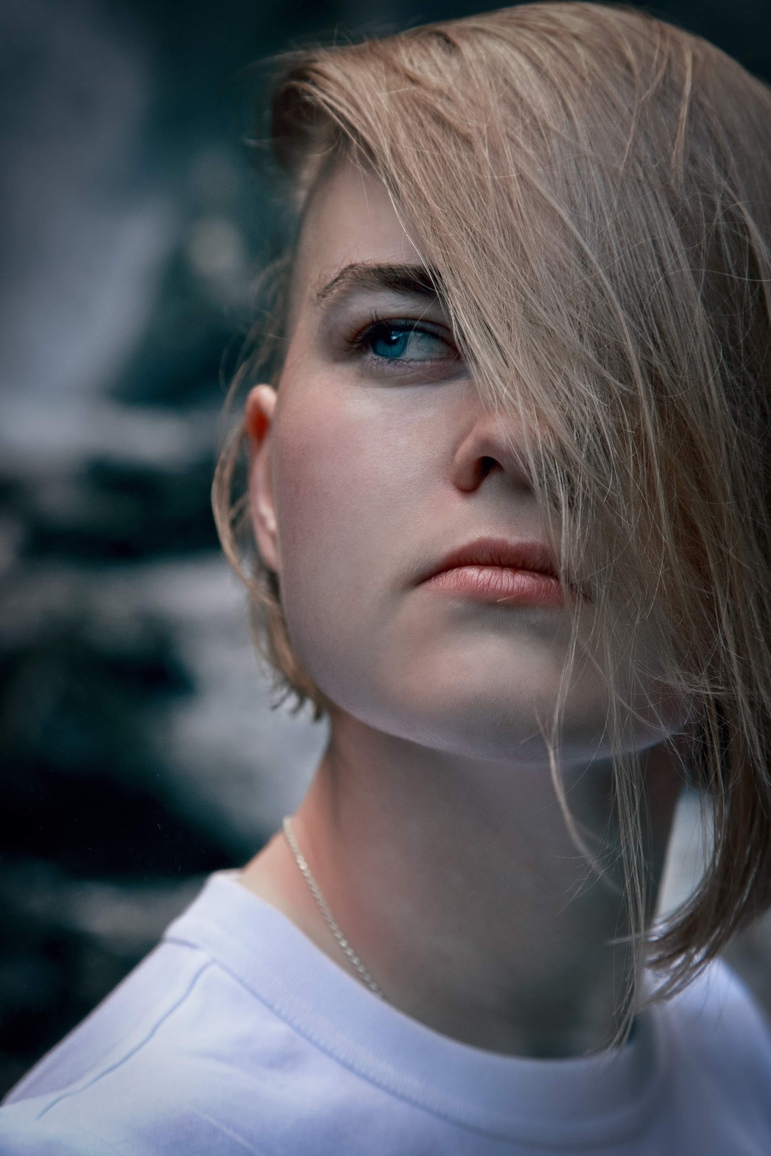 С мира по кадру. Креативный фотограф в Москве