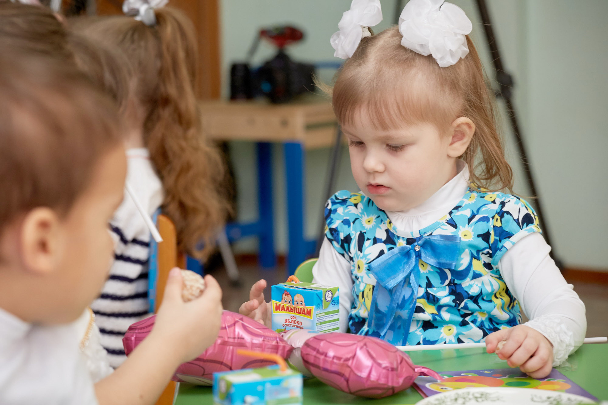 111 Детский сад. Утренник. Март. Креативный фотограф в Москве