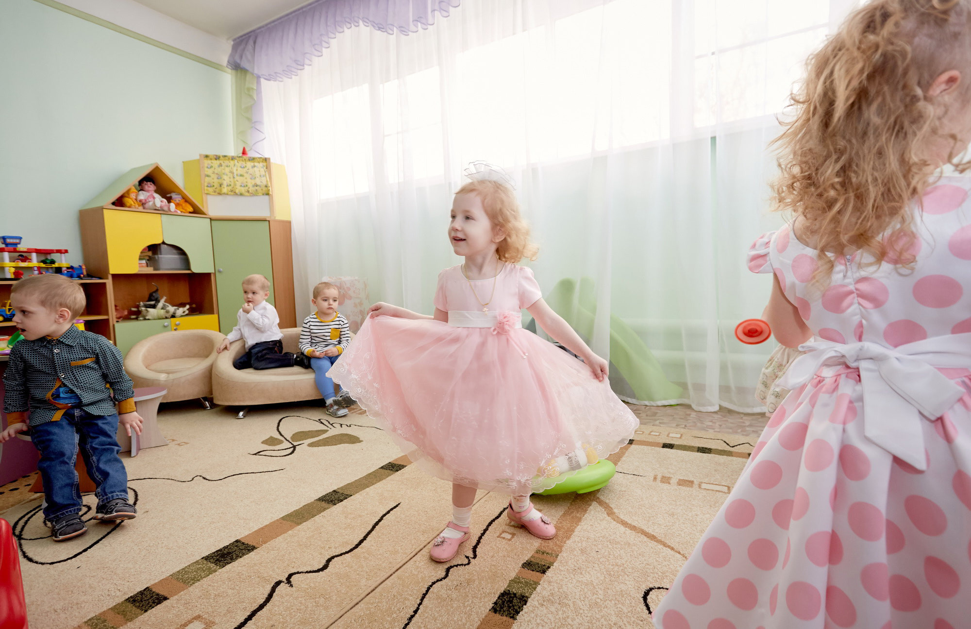 111 Детский сад. Утренник. Март. Креативный фотограф в Москве