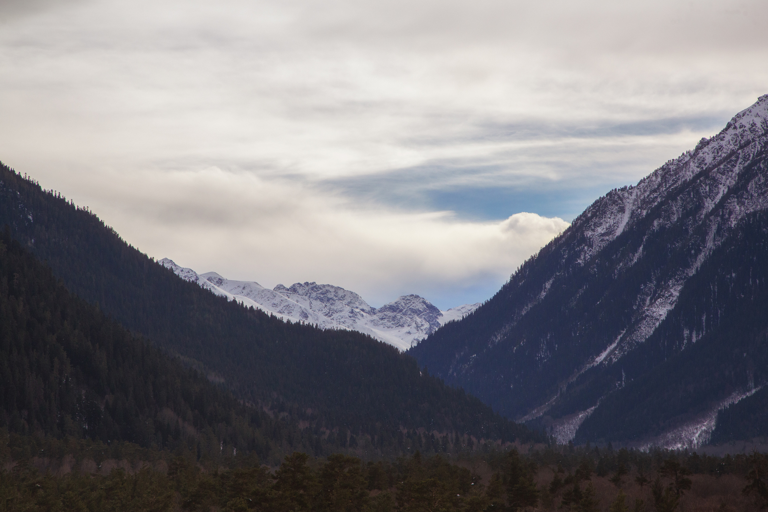 Игорь, Ирина, Зоя прогулка Архыз. Креативный фотограф в Москве
