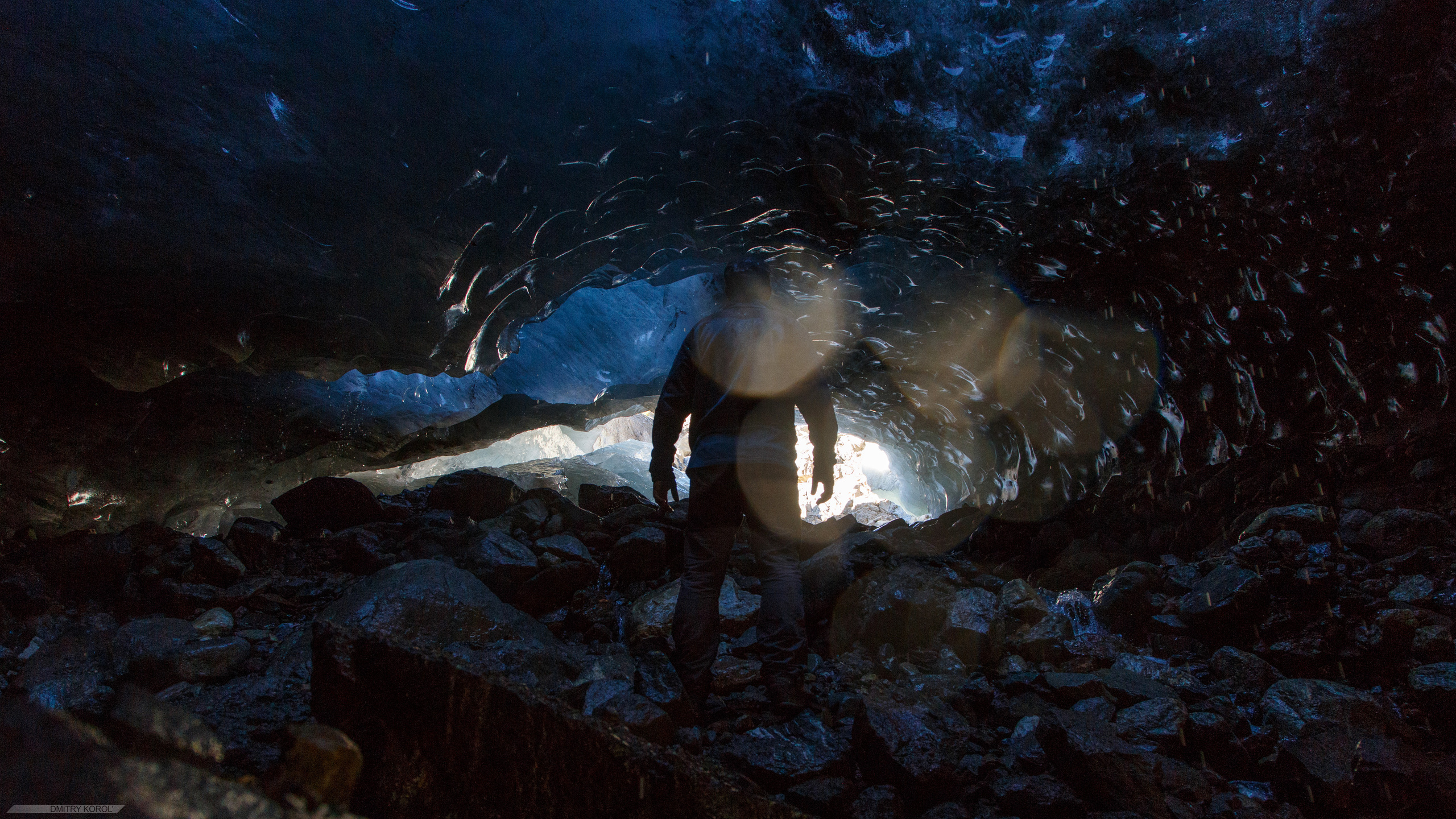 С мира по кадру. Креативный фотограф в Москве