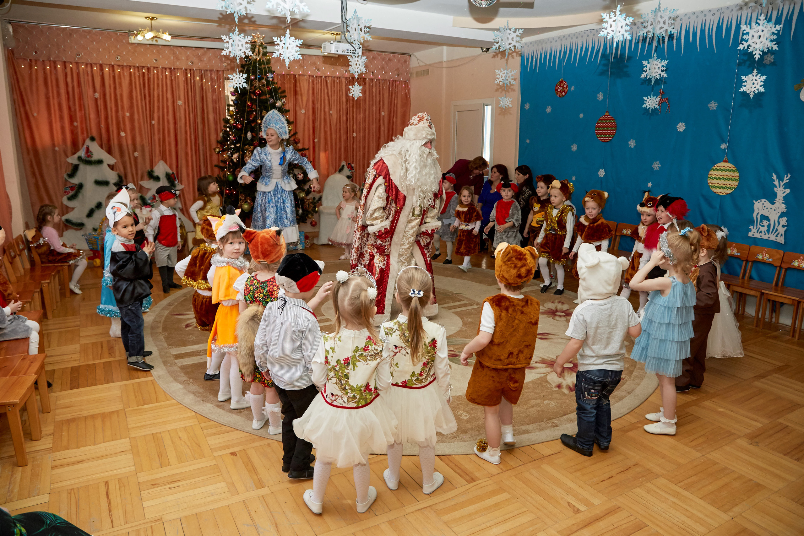 Новый год. Детский сад 111. Креативный фотограф в Москве