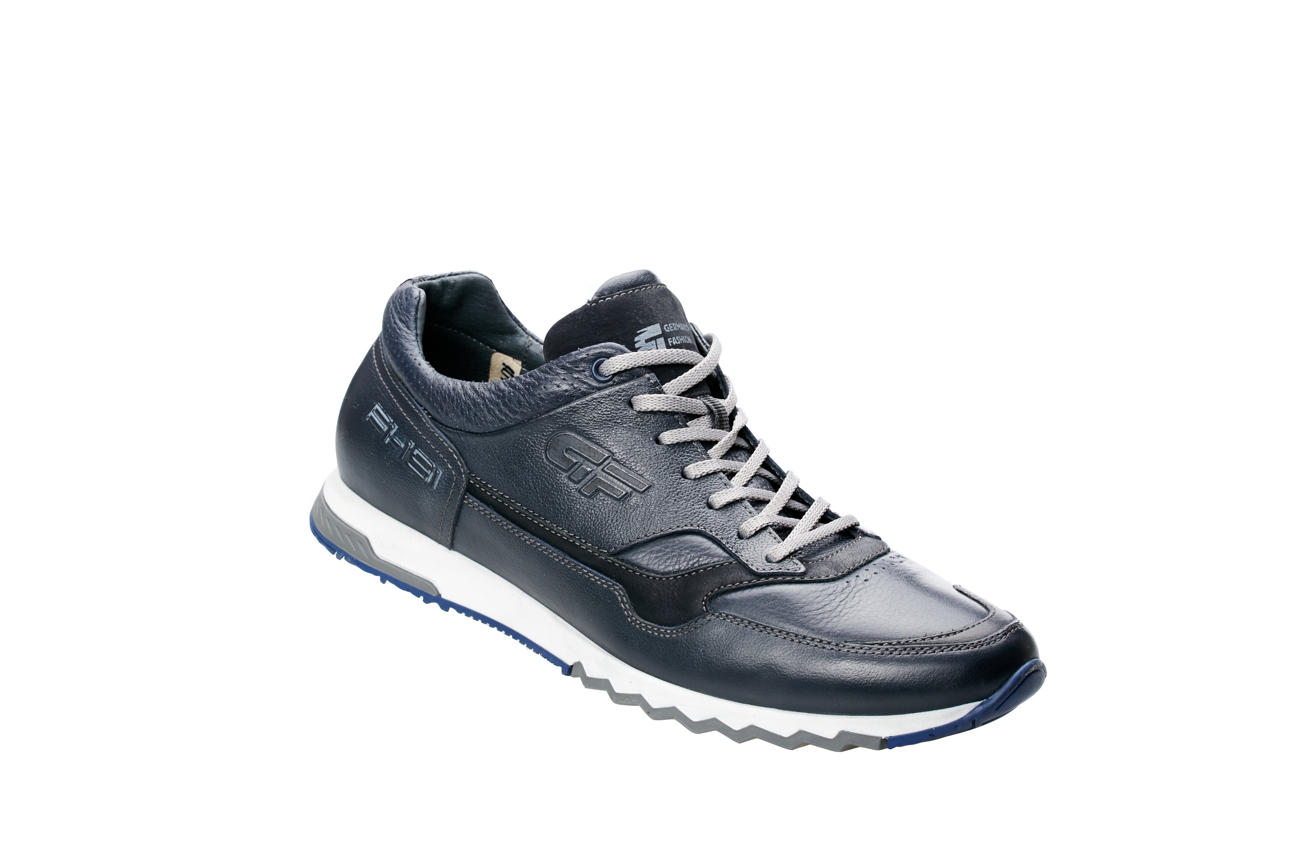 Обувь Дельта. Креативный фотограф в Москве