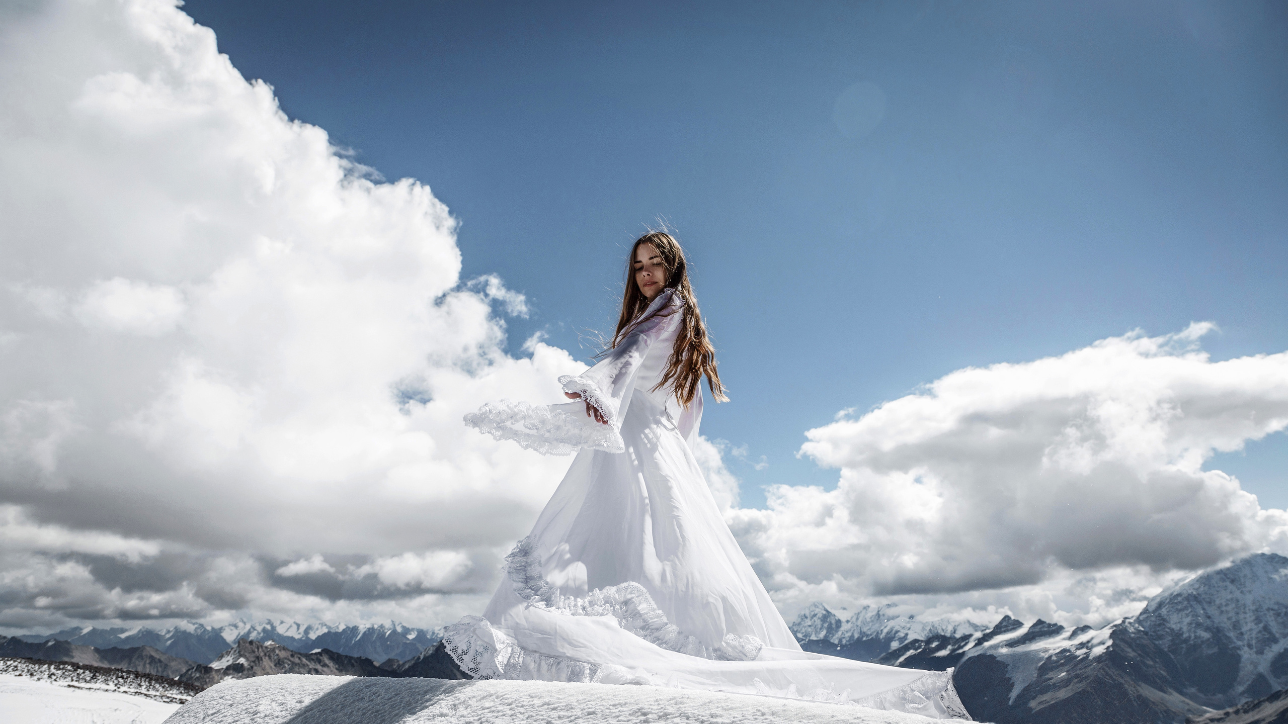 Яна. Креативный фотограф в Москве