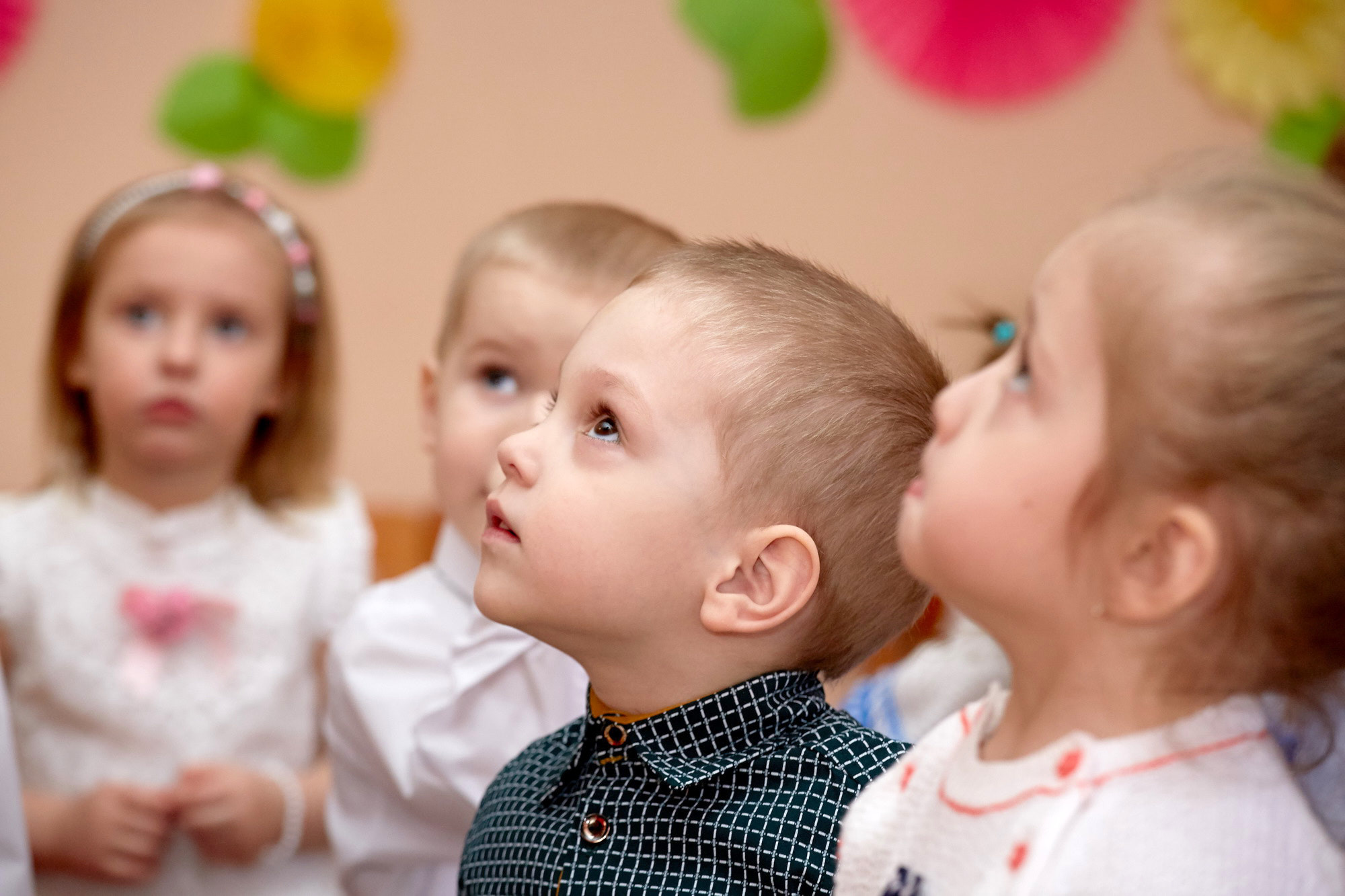 111 Детский сад. Утренник. Март. Креативный фотограф в Москве