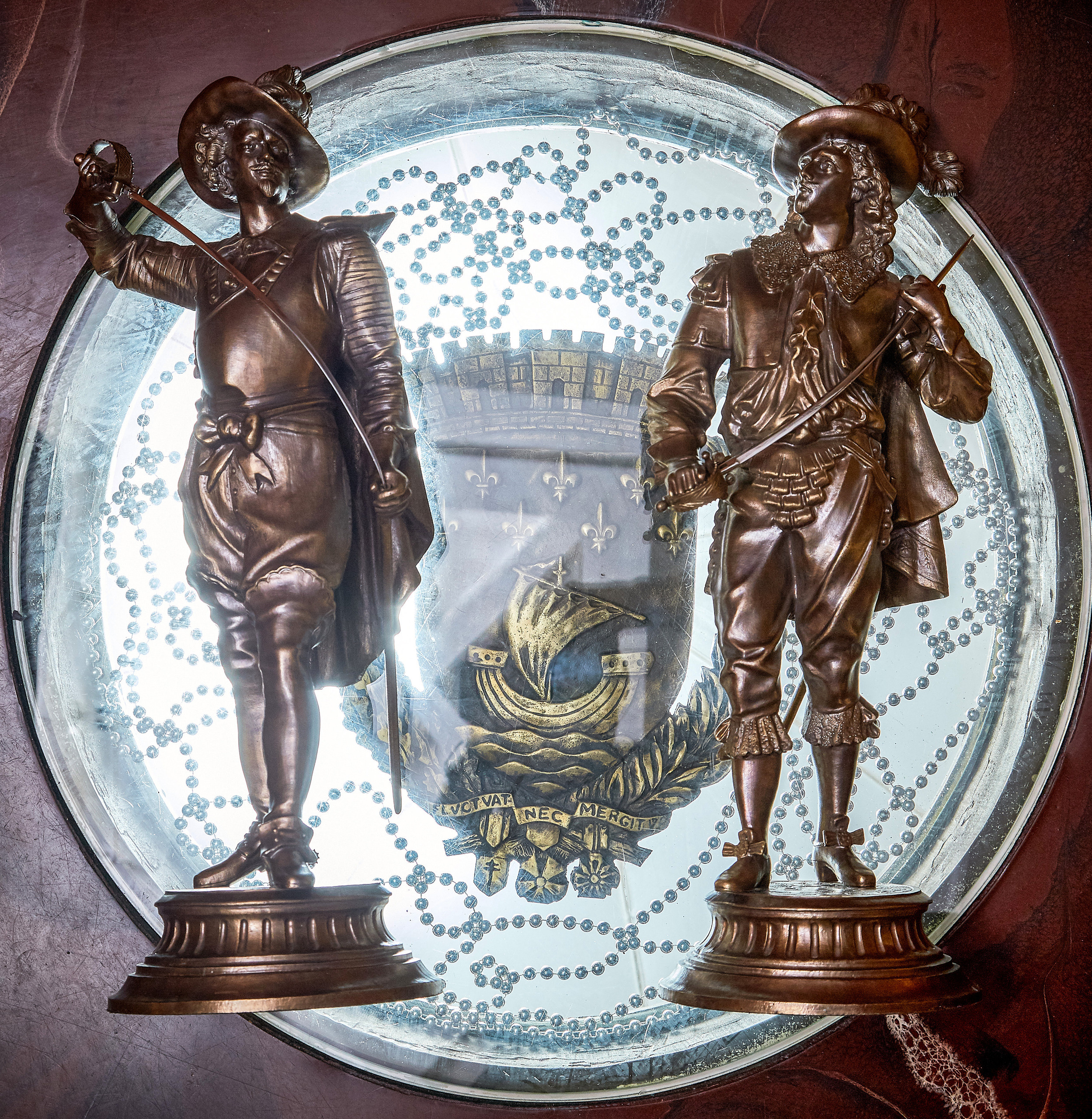 Братья Костевы Ростовский завод художественного литья. Креативный фотограф в Москве