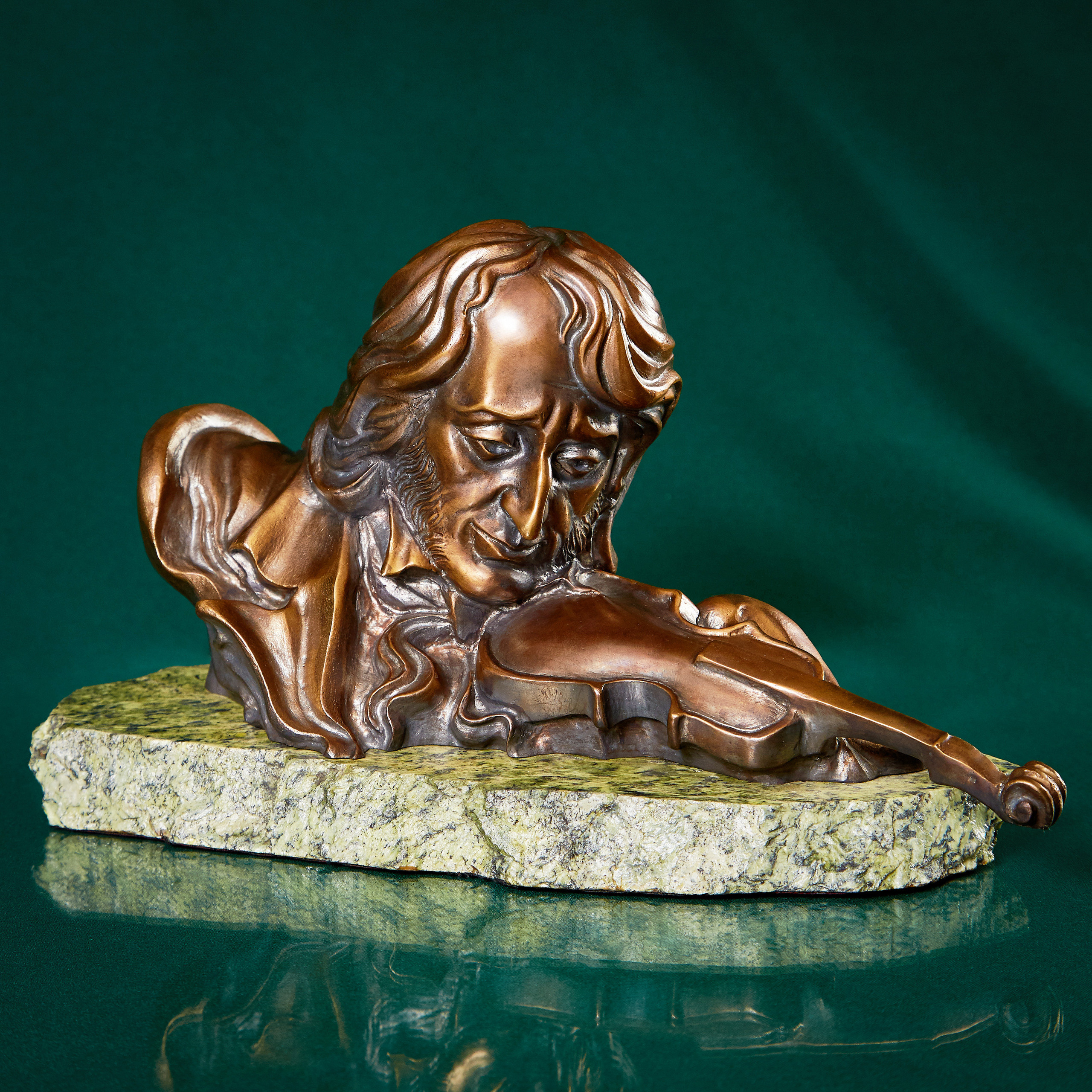 Братья Костевы Ростовский завод художественного литья. Креативный фотограф в Москве