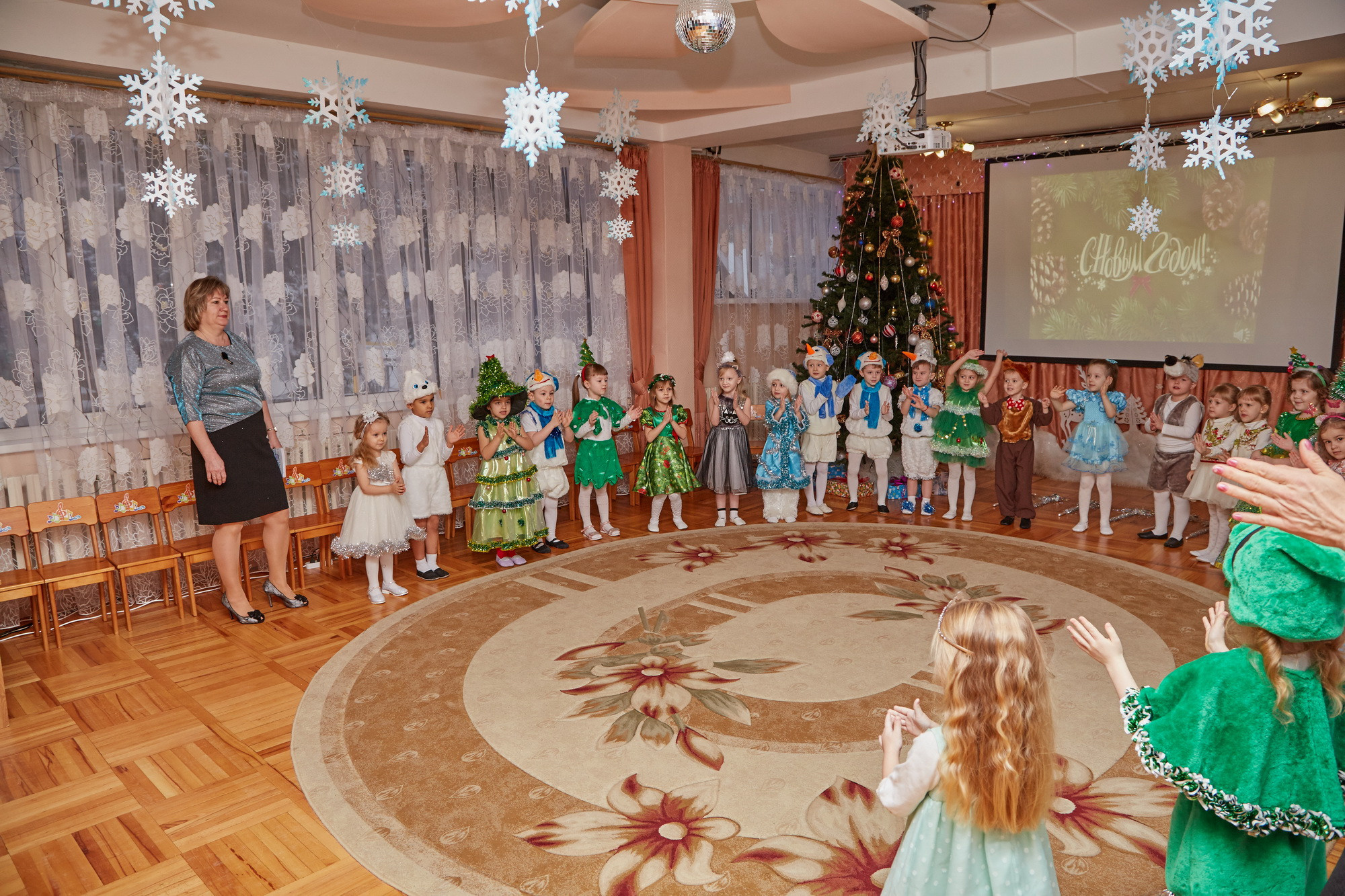 Новый год. Детский сад 111. Креативный фотограф в Москве