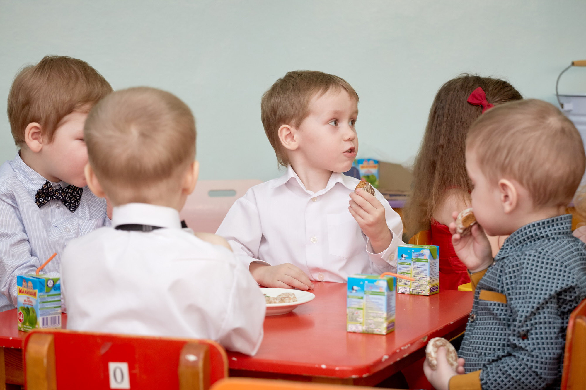 111 Детский сад. Утренник. Март. Креативный фотограф в Москве