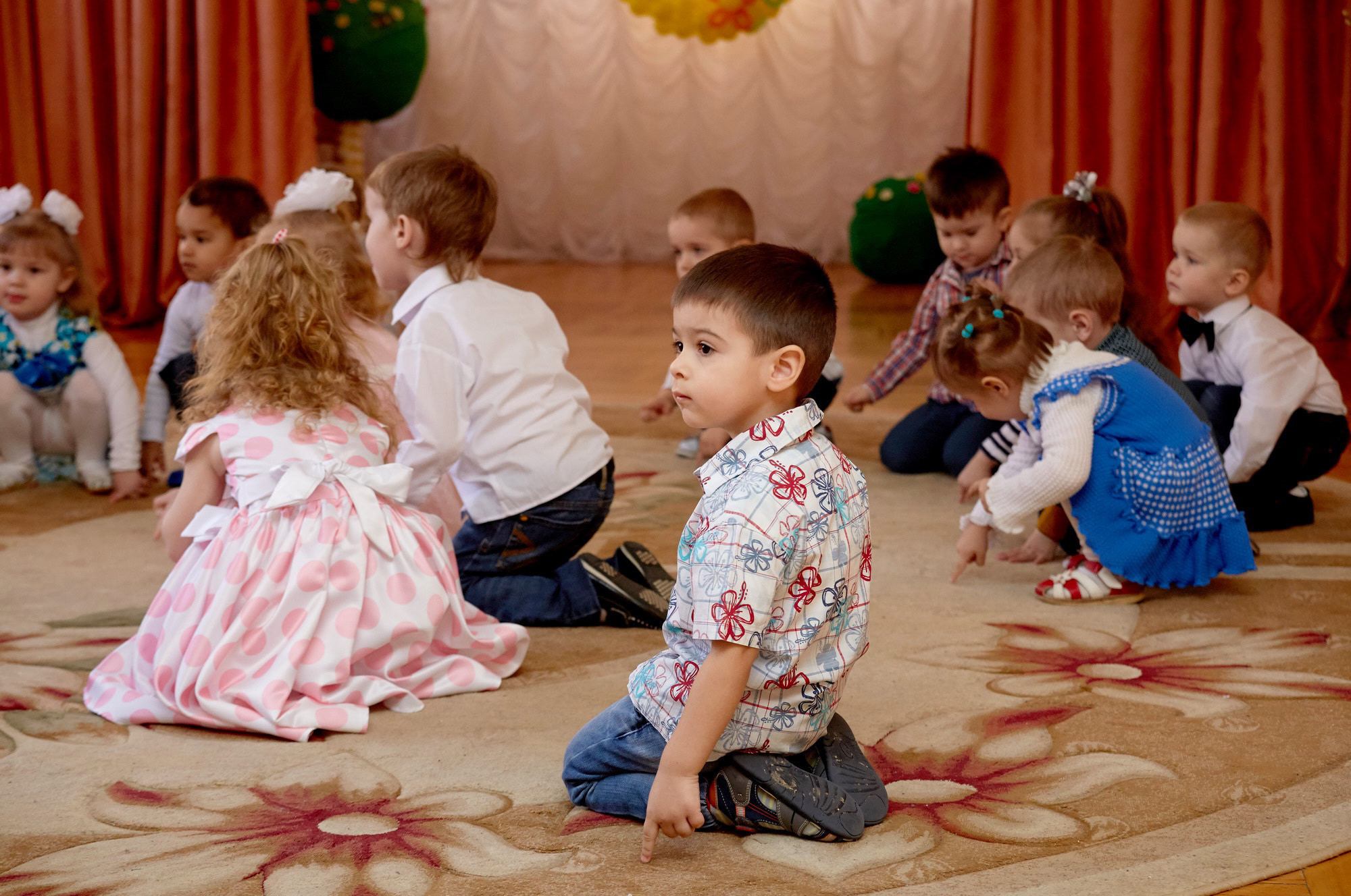 111 Детский сад. Утренник. Март. Креативный фотограф в Москве