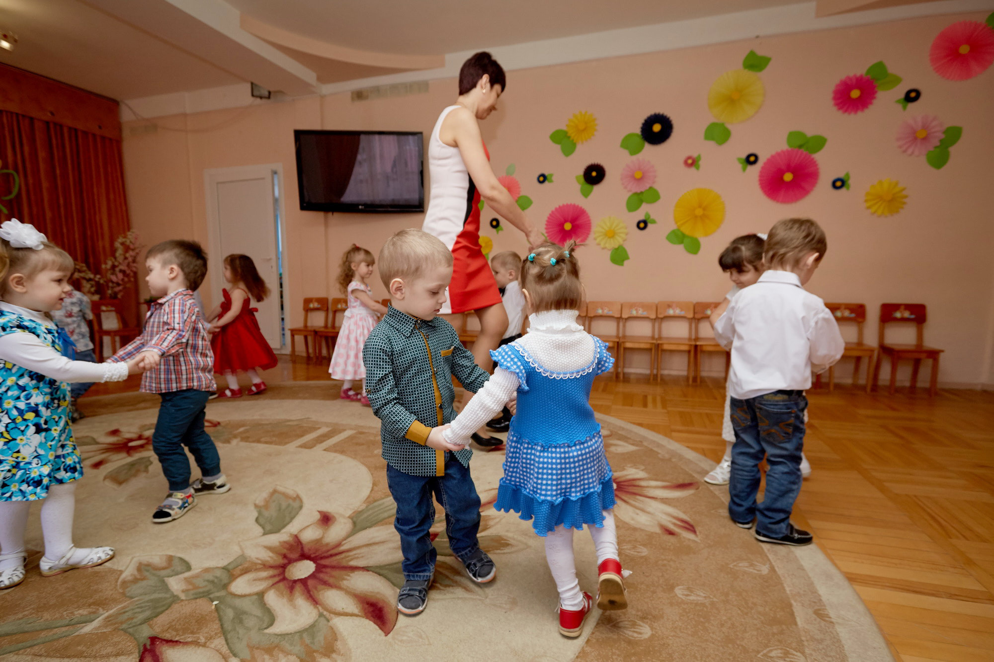 111 Детский сад. Утренник. Март. Креативный фотограф в Москве