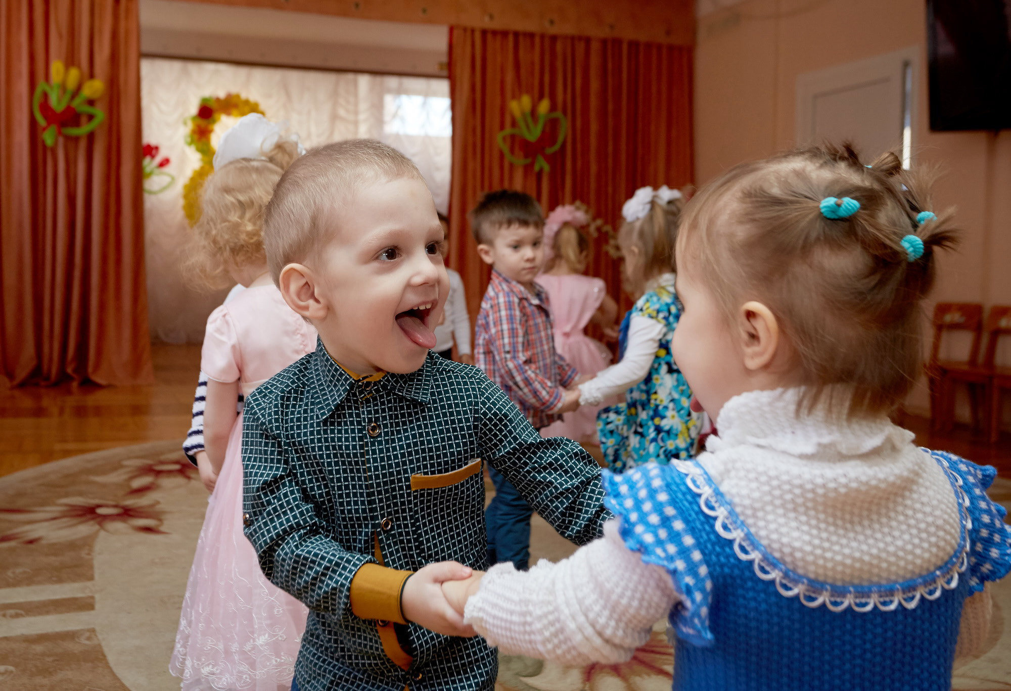 111 Детский сад. Утренник. Март. Креативный фотограф в Москве