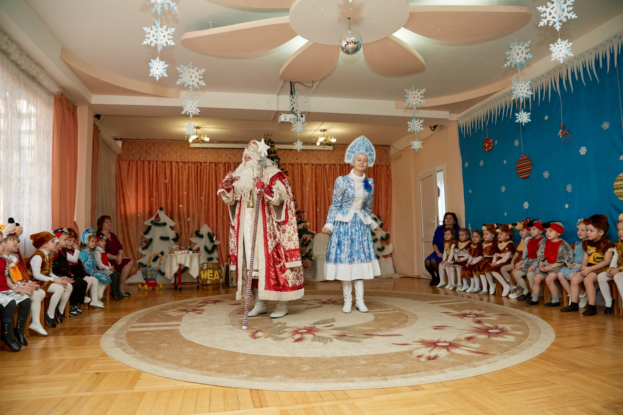 Новый год. Детский сад 111. Креативный фотограф в Москве