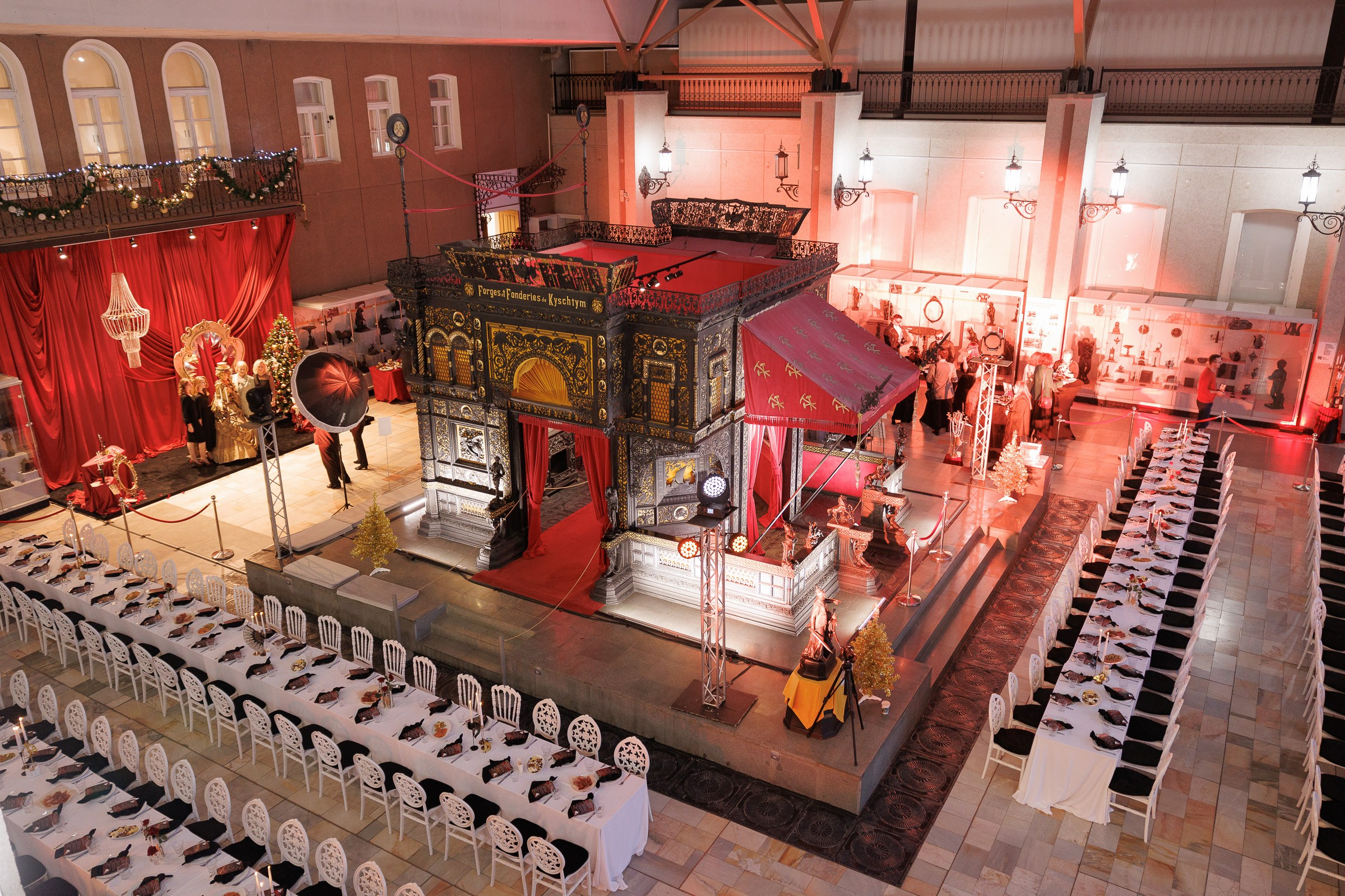 Фотограф на съемкку копоратива. Контент для бизнеса в Екатеринбурге Полдень Медиа