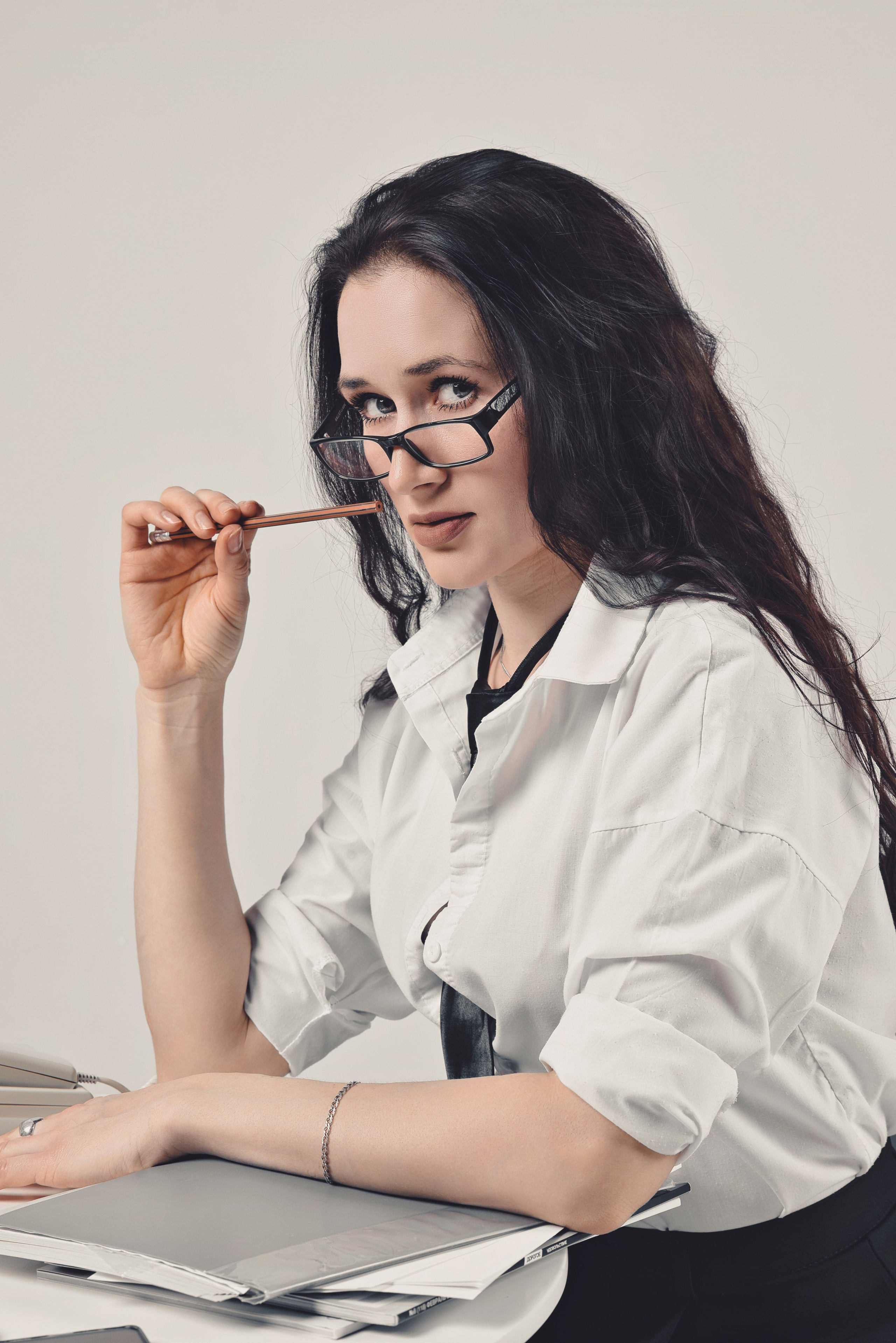 Секретарша. Фотограф Денис Кривопусков