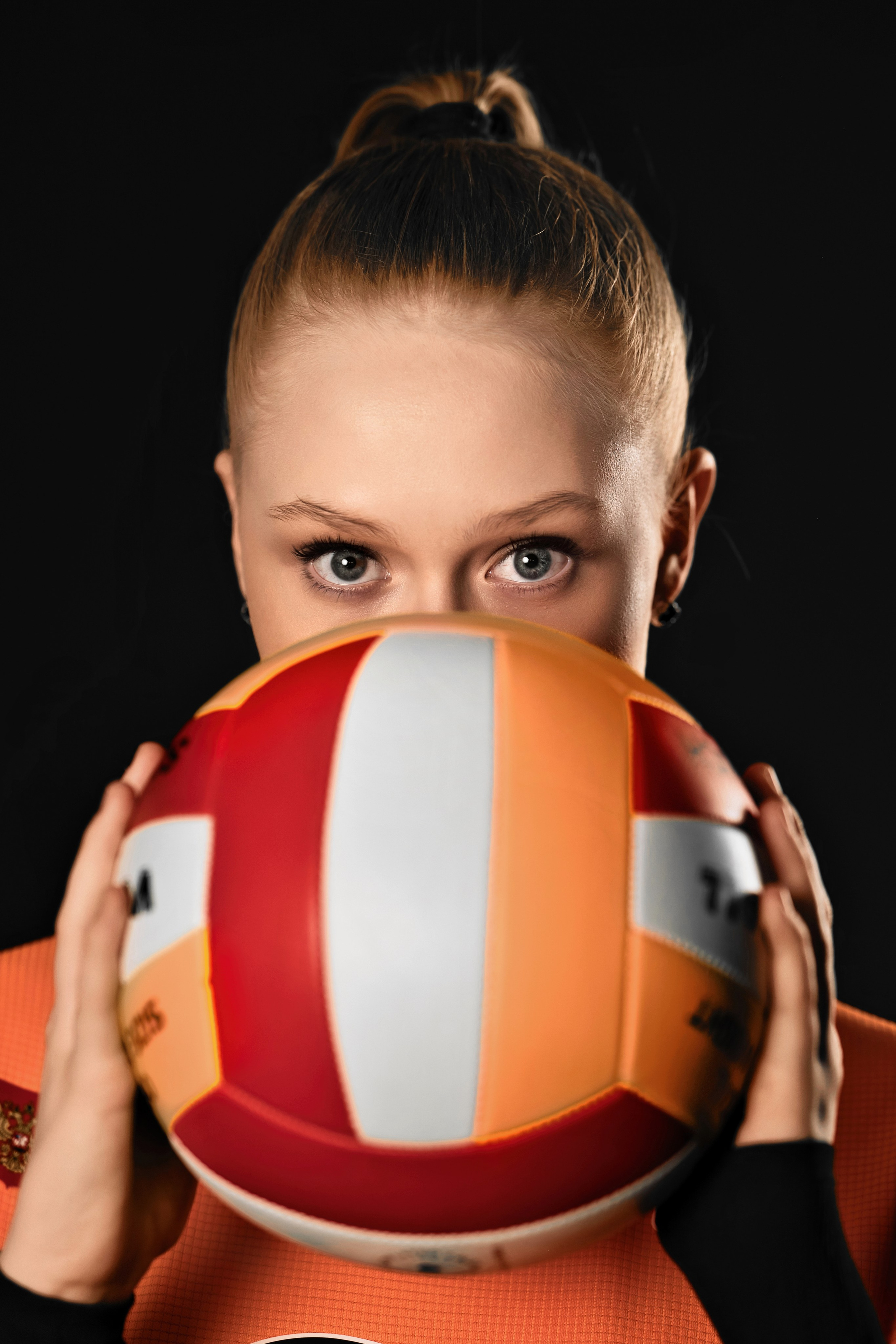 В волейбол играют настоящие красотки!. Фотограф Денис Кривопусков