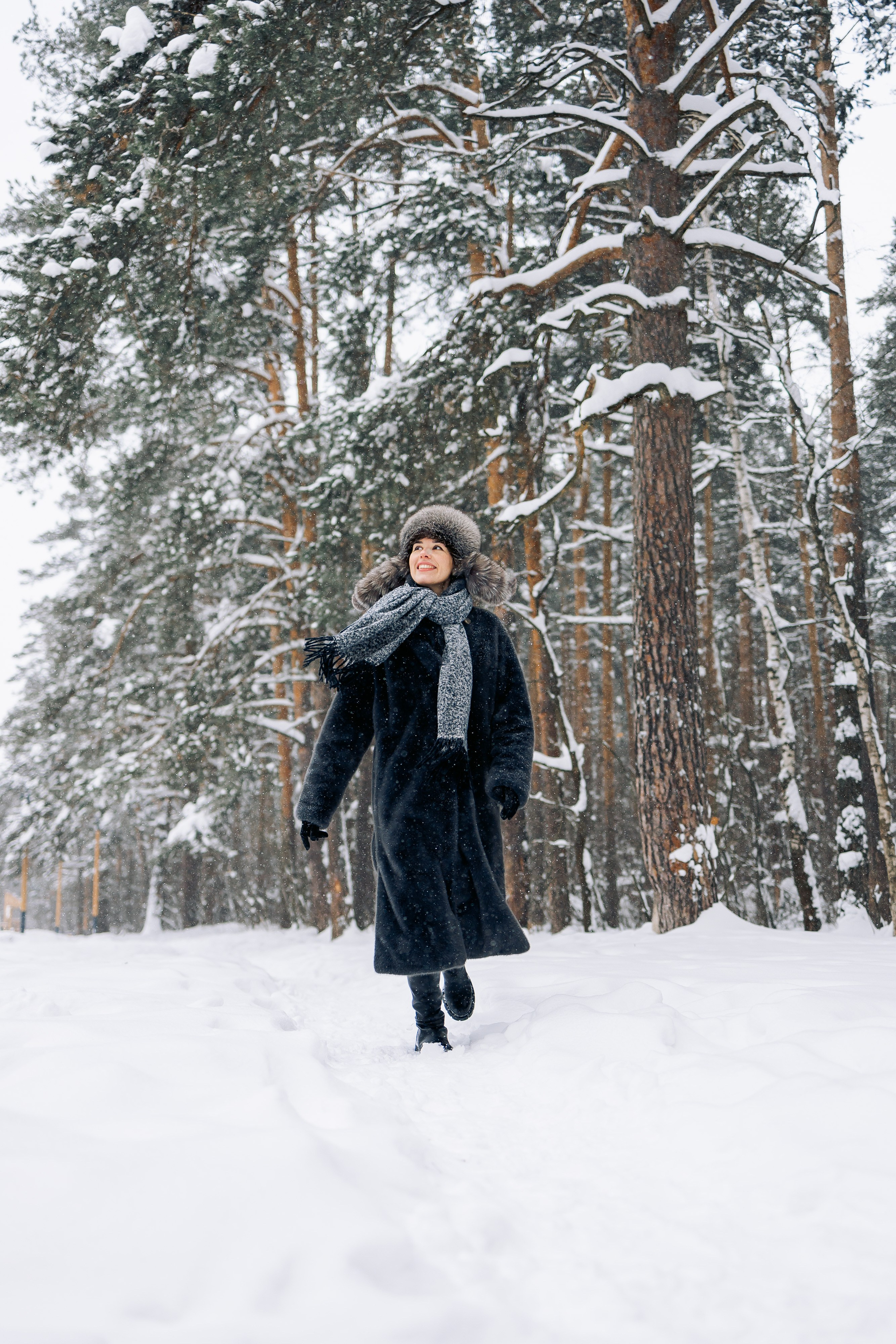 Женский портрет в лесу. Семейный Фотограф в Москве Евгения Симоненко
