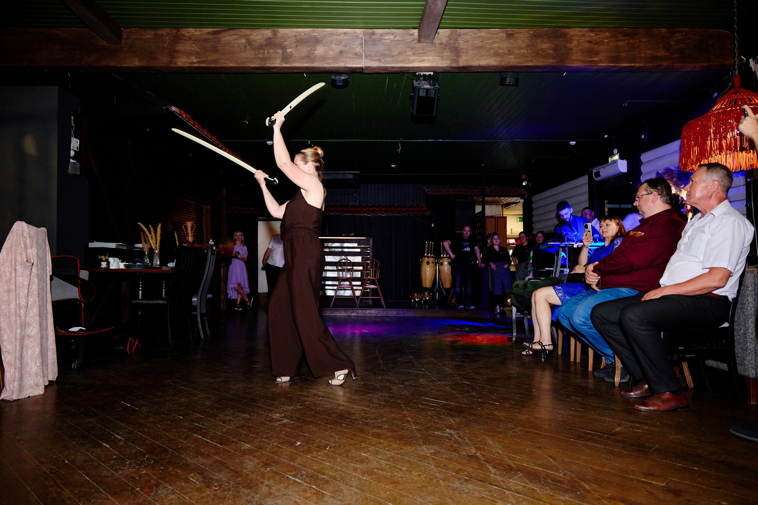 Выпускной 35 Сош. Фотограф Выпускные альбомы Таганрог Сергей Коробченко